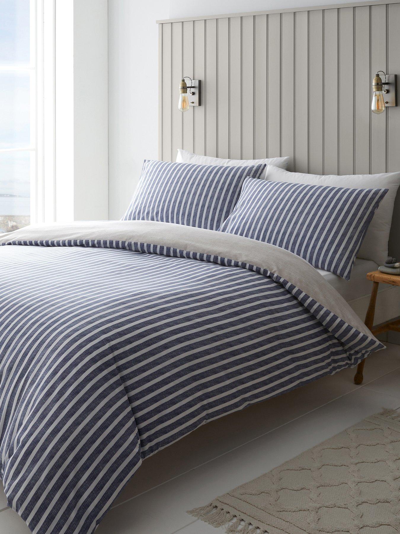 Catherine Lansfield Bedding Textured Banded Stripe King Duvet