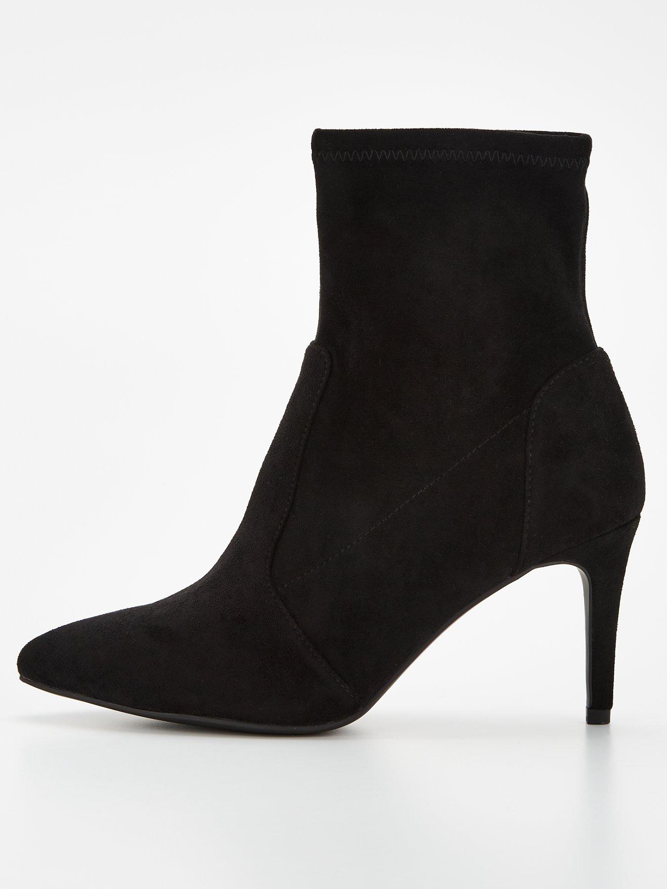 Very black hot sale boots