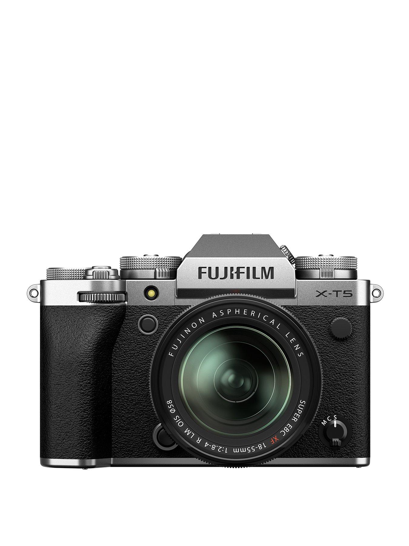 Fujifilm X-T5 Mirrorless Digital Camera with XF18-55mm F2.8