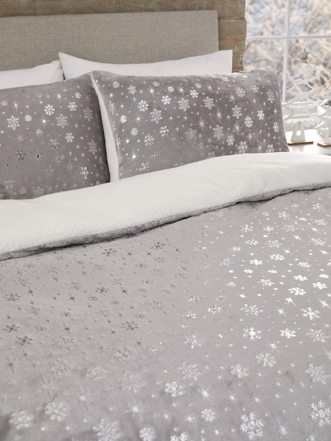  image of very-home-sparkle-snowflake-fleece-duvet-cover-set-silver