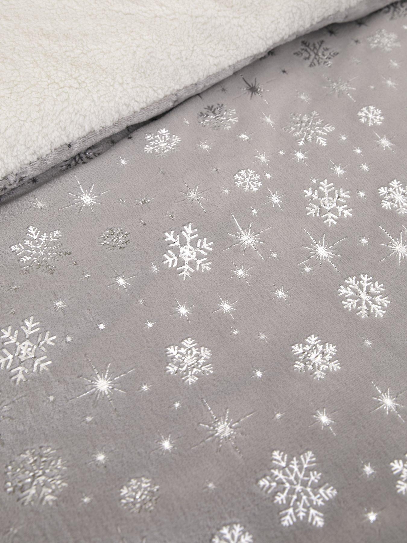  image of very-home-sparkle-snowflake-fleece-duvet-cover-set-silver