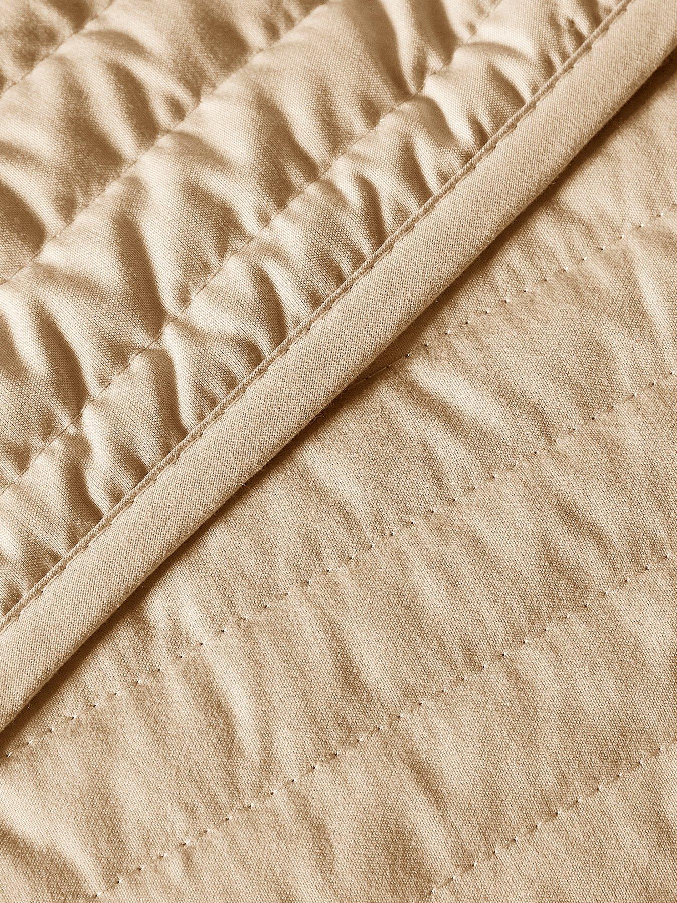  image of bianca-quilted-lines-bedspread-natural