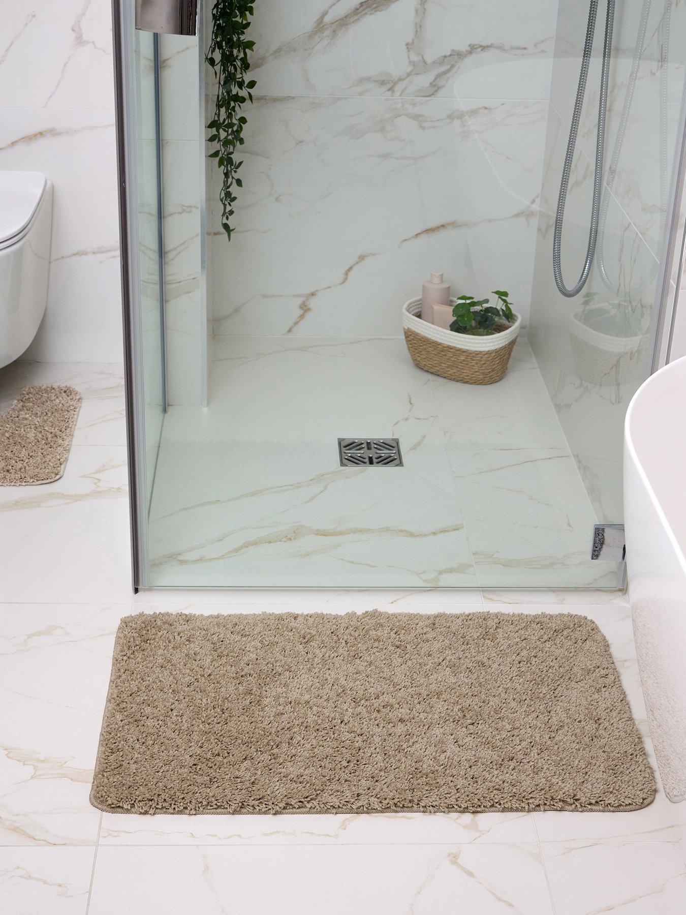 The Very Collection Easy Care Washable Stain Resistant Bathmat
