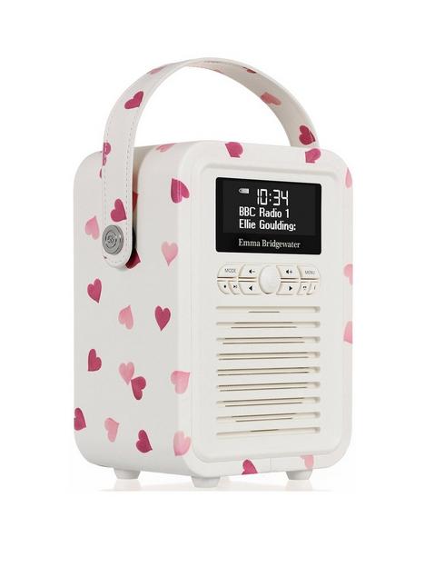 vq-retro-mini-portable-dab-radio-with-bluetooth-pink-hearts