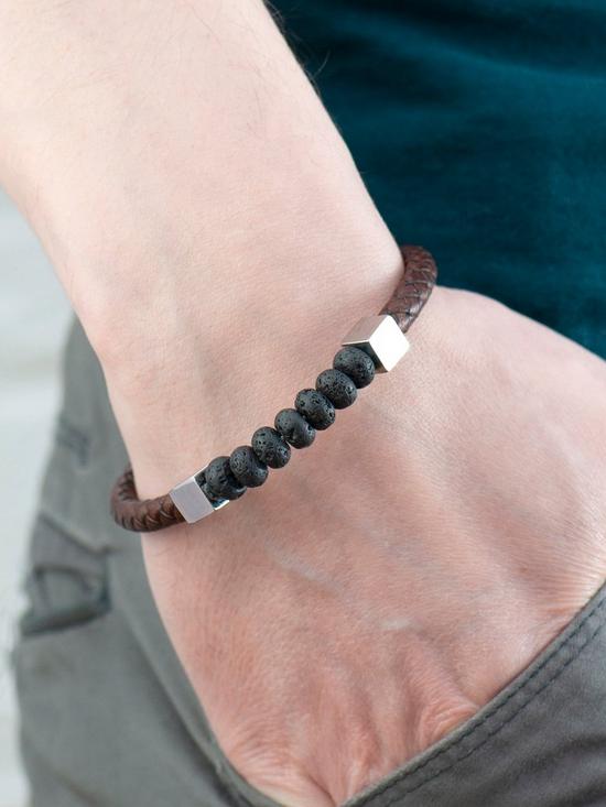 stillFront image of treat-republic-personalised-mens-leather-beaded-bracelet