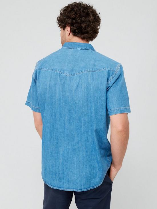 stillFront image of levis-short-sleeve-relaxed-fit-western-shirt-blue