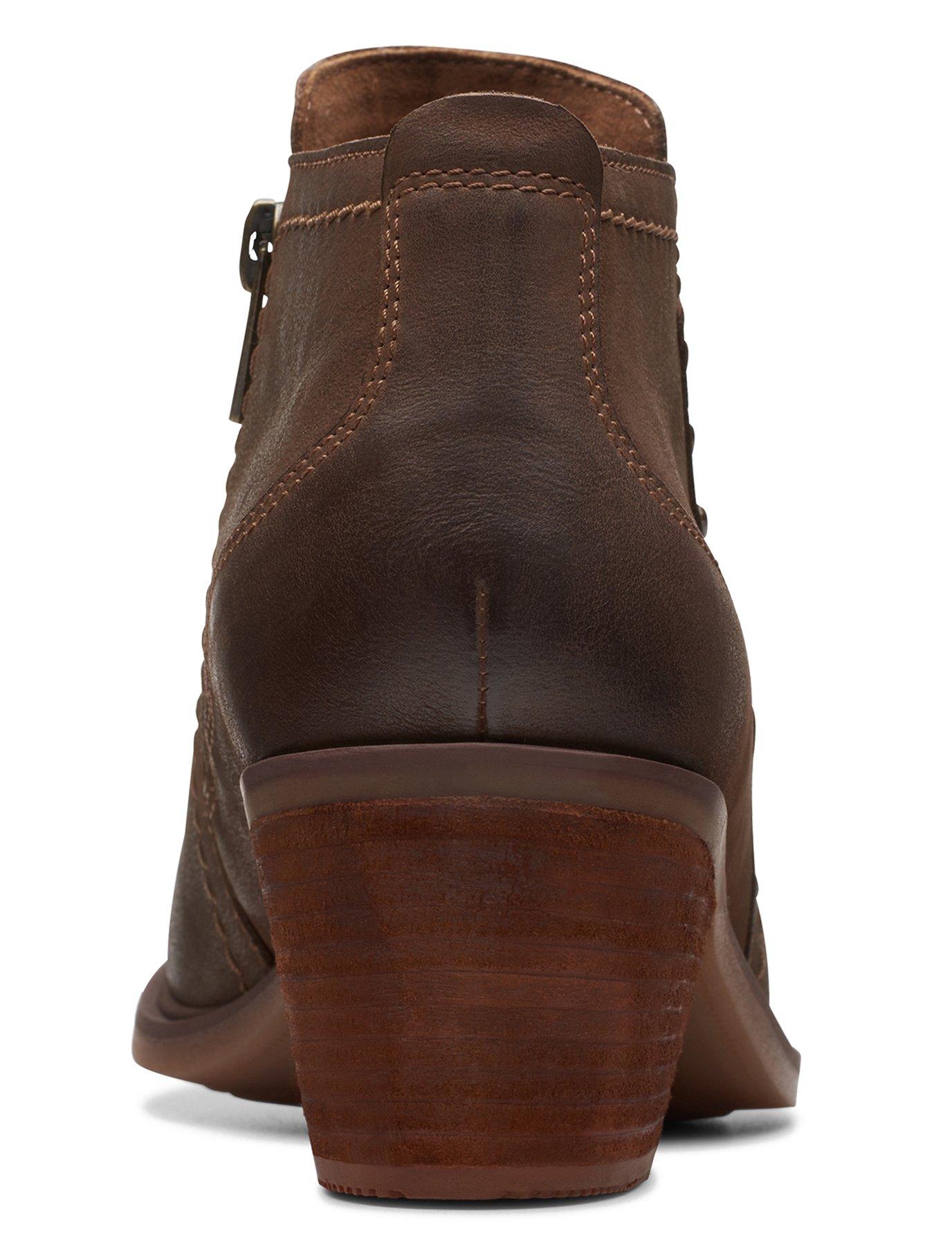 Littlewoods hotsell clarks boots