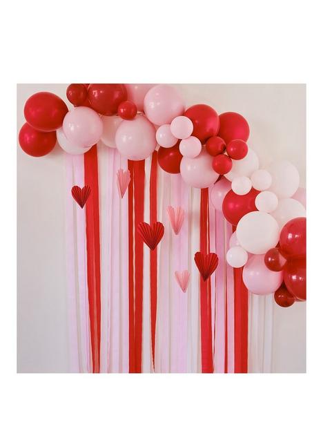 ginger-ray-balloon-arch-heart-honeycombs-pink-red-streamers