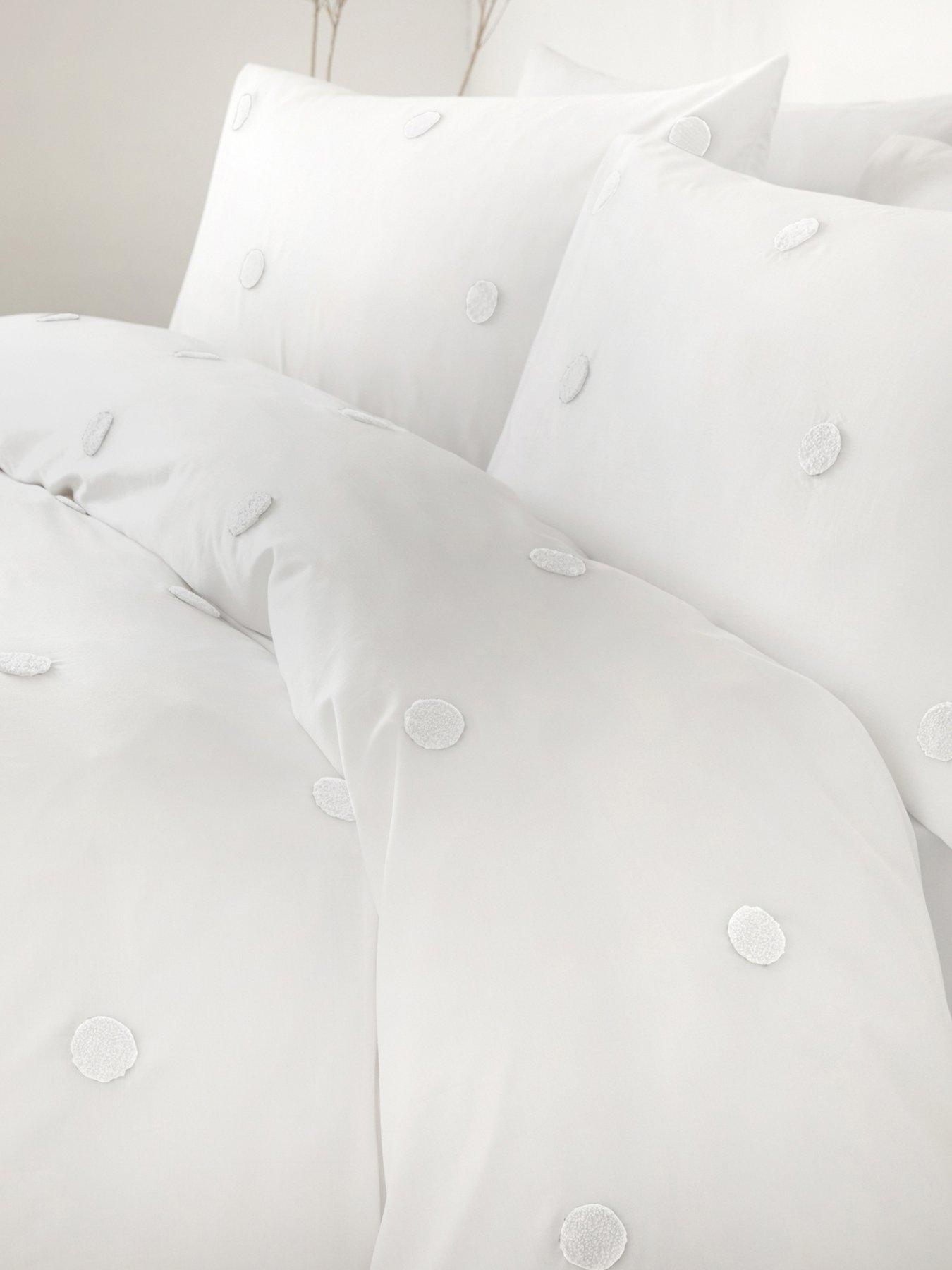  image of appletree-100-cotton-dot-garden-duvet-set