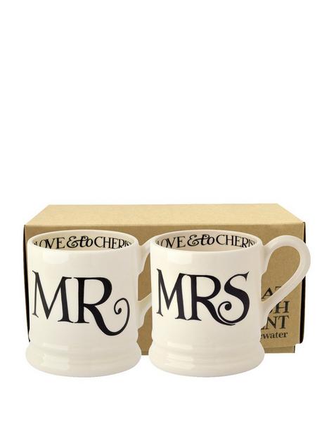 emma-bridgewater-black-toast-mr-mrs-set-of-2-12-pint-mugs-boxed