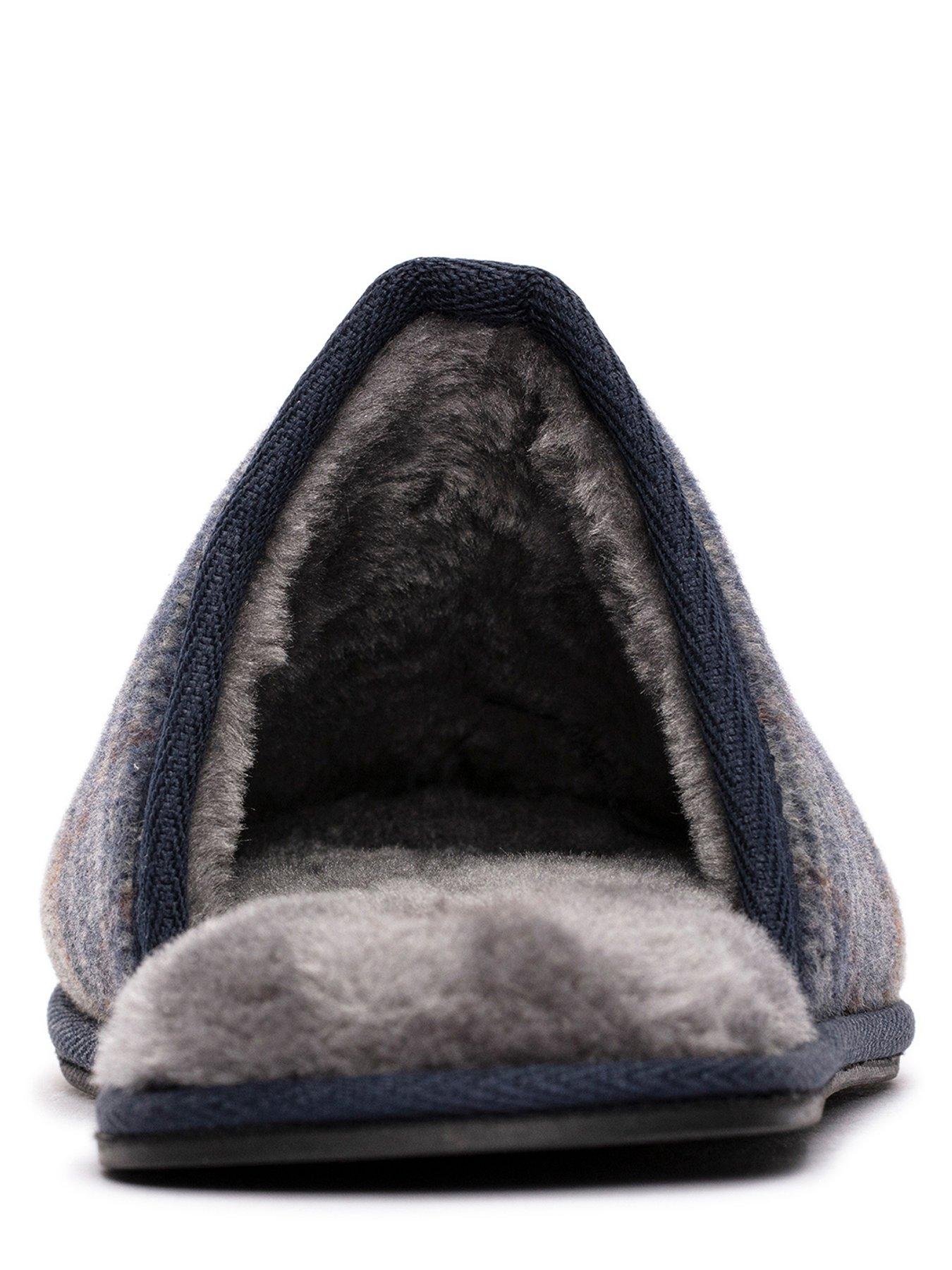 Clarks mule online slippers