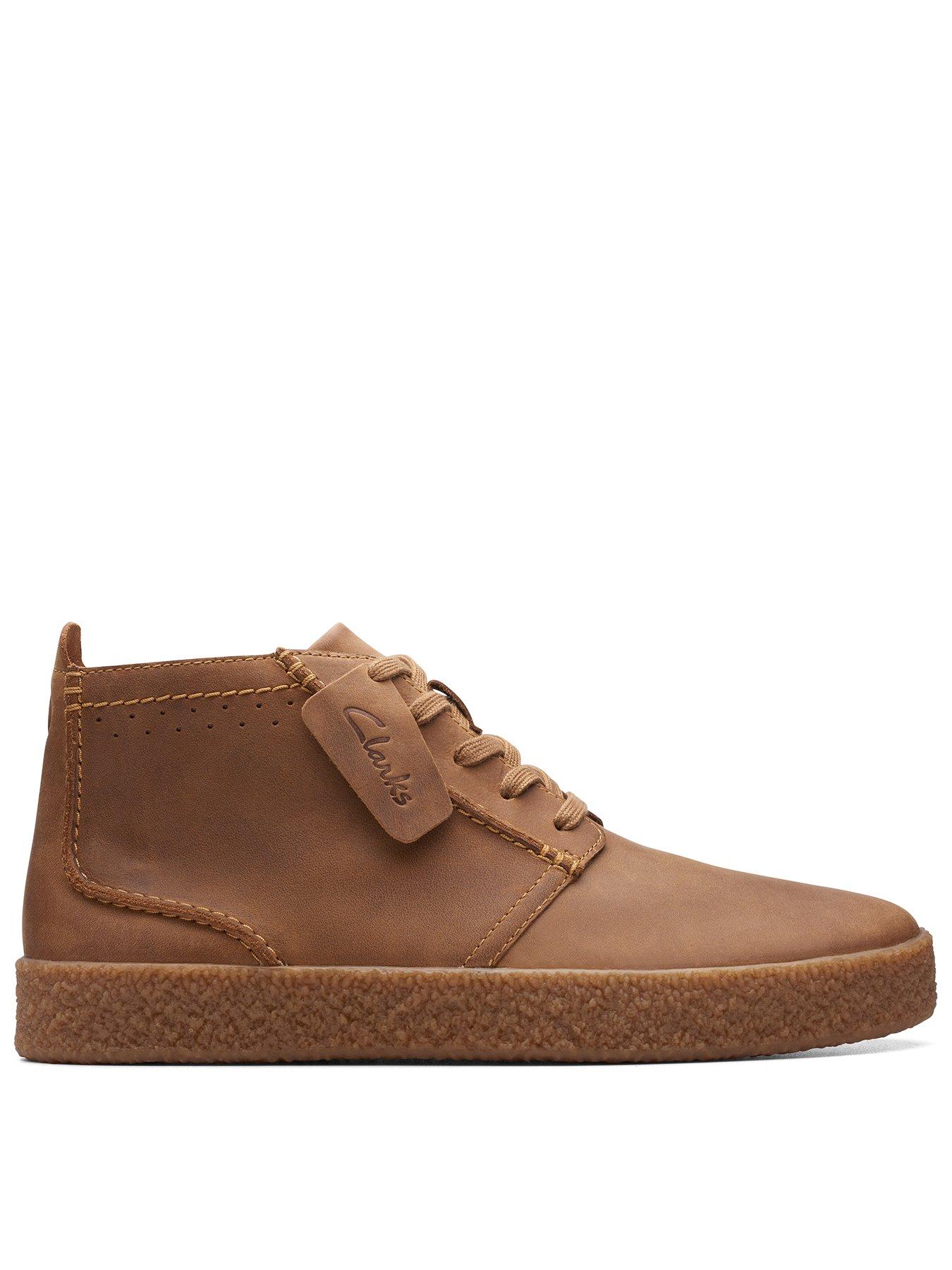 Clarks Men's Fallhill Mid Chukka Boot | Chukka