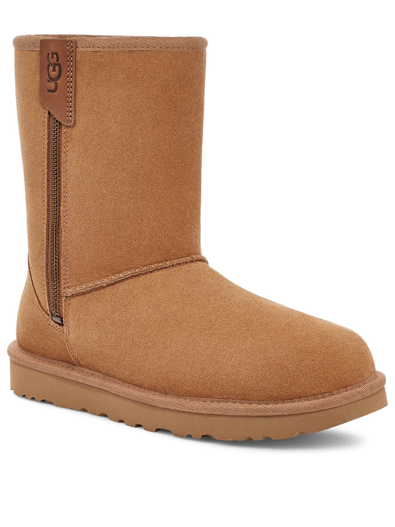 Ugg classic best sale short chestnut