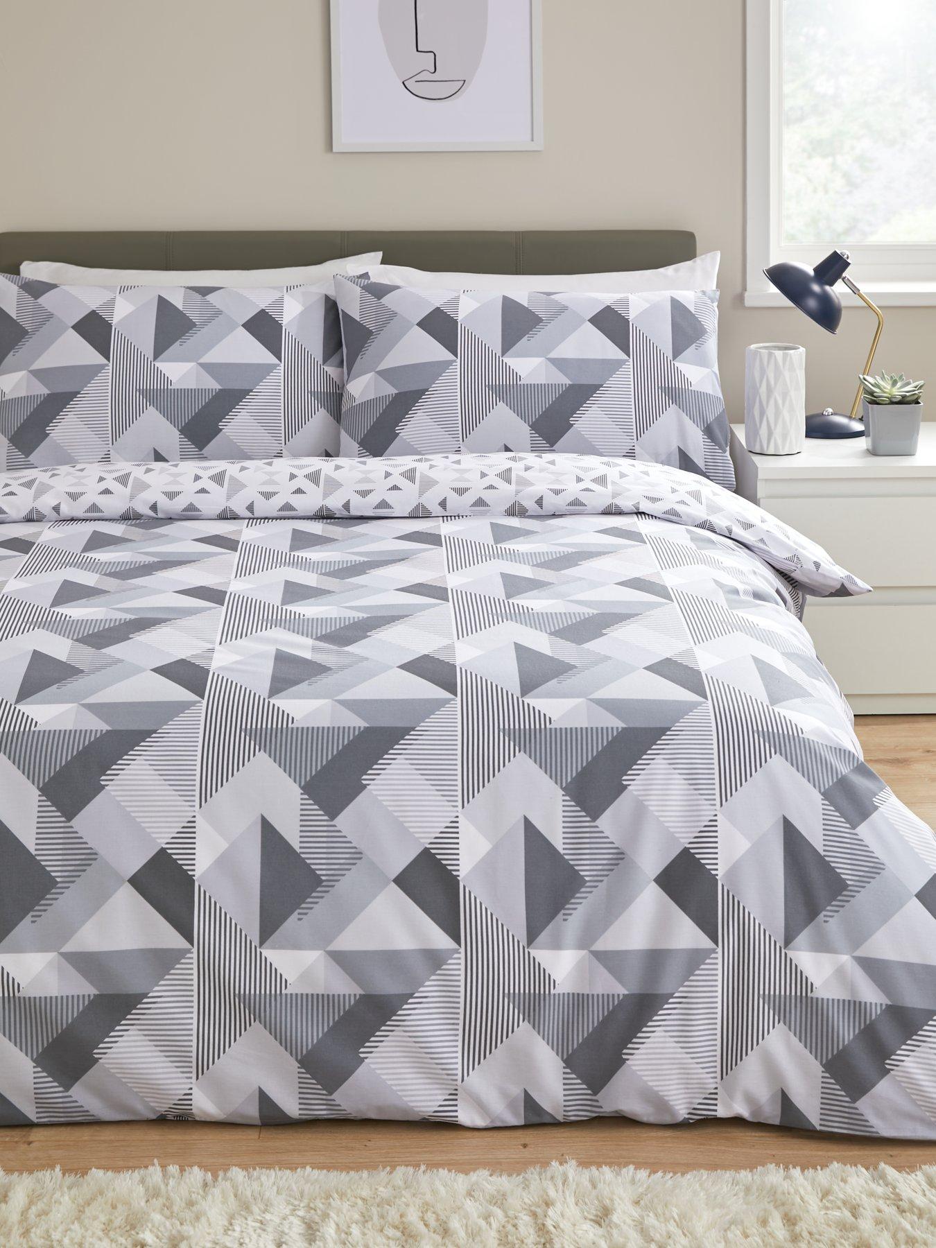 very-home-grey-geo-reversible-duvet-cover-set