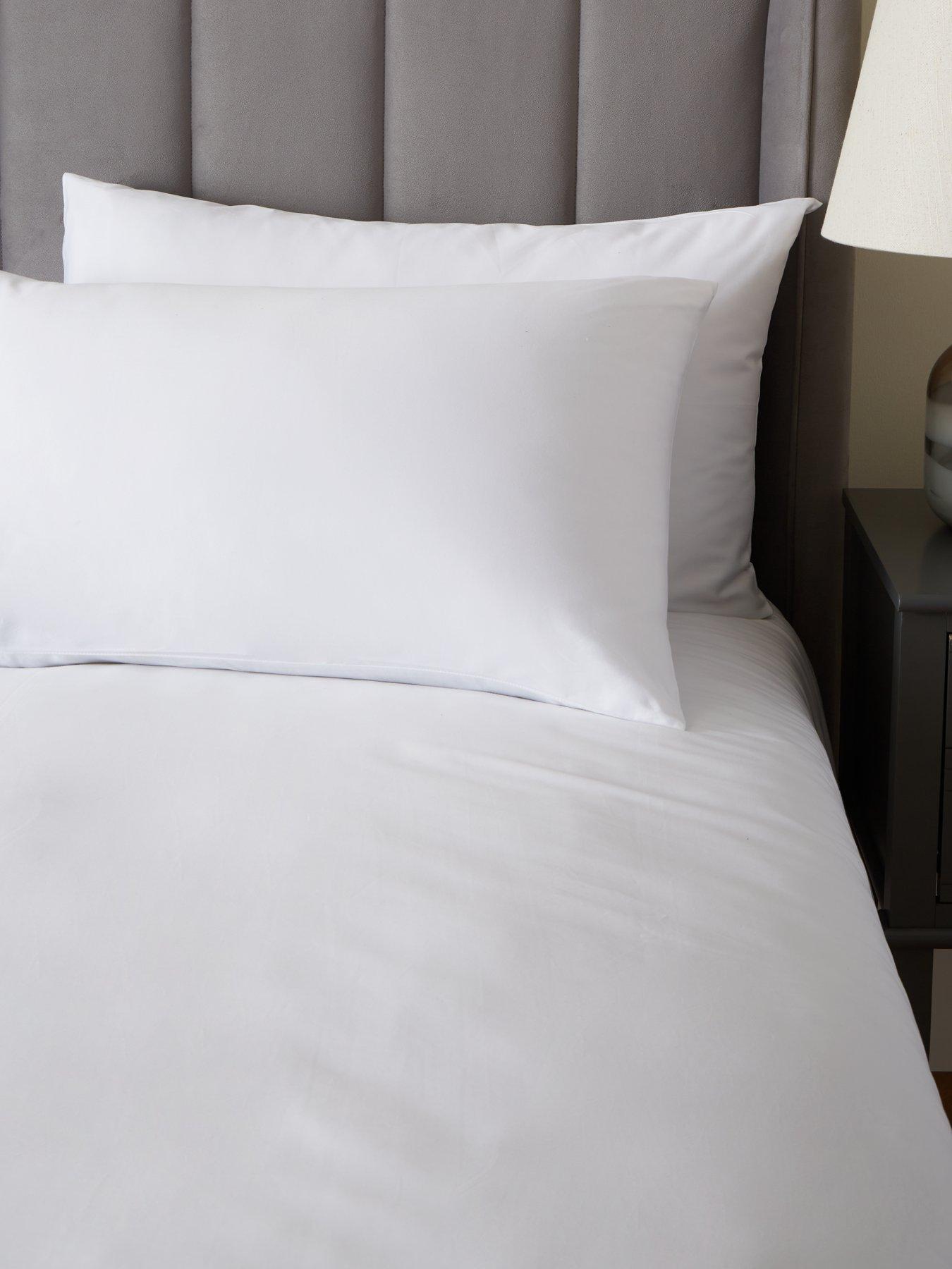 Image 4 of 5 of The Very Collection Luxury 400 Thread Count Soft Touch Cotton Sateen Duvet Cover&nbsp;Set