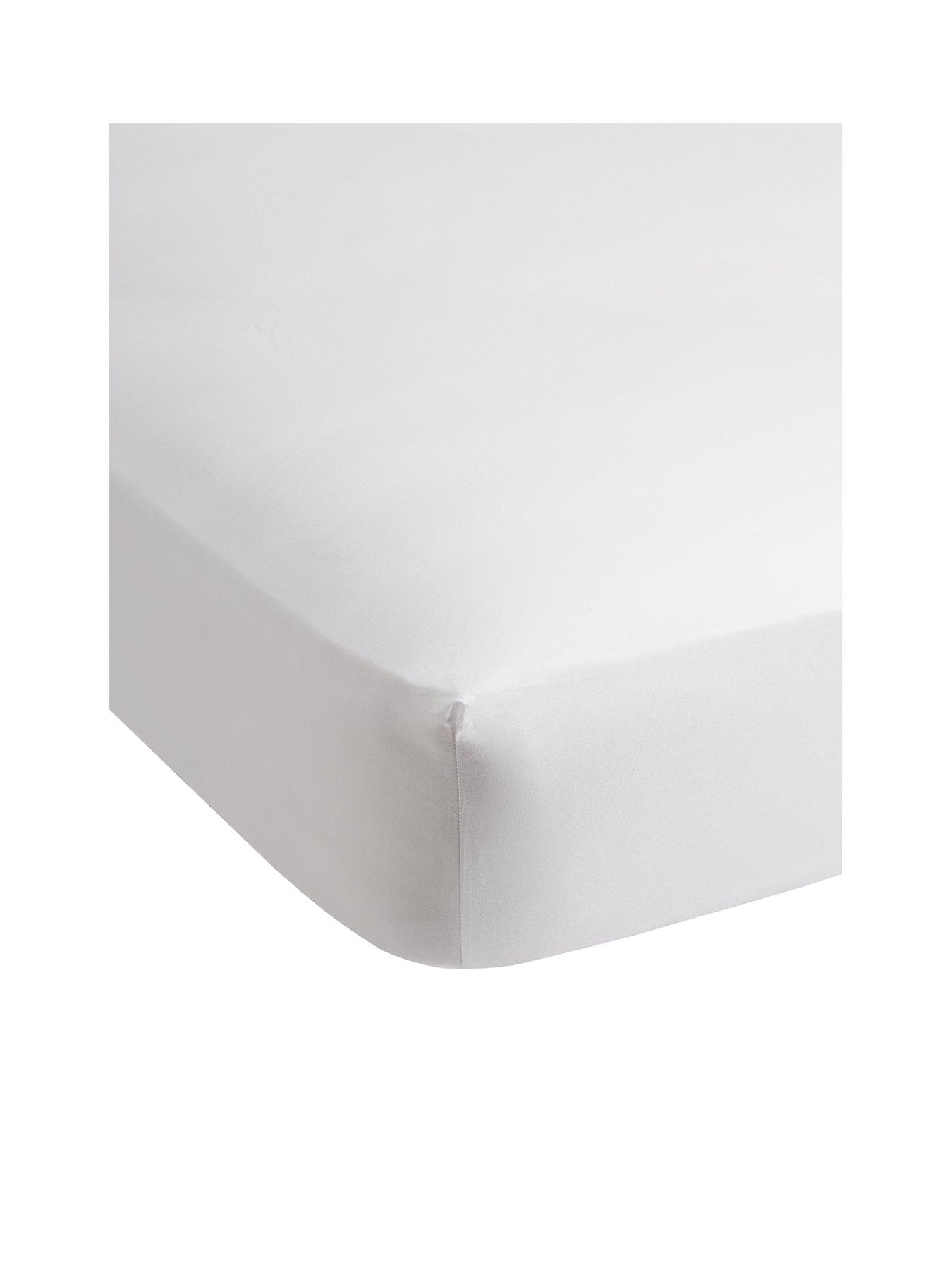 stillFront image of the-very-collection-easy-care-polycotton-extra-deep-28-cm-fitted-sheet