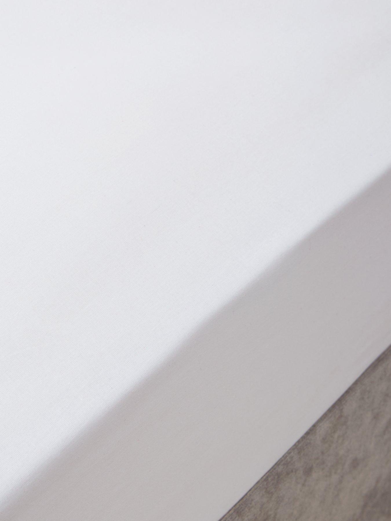 Image 3 of 4 of Very Home Easy Care Polycotton Extra Deep 28 cm Fitted Sheet