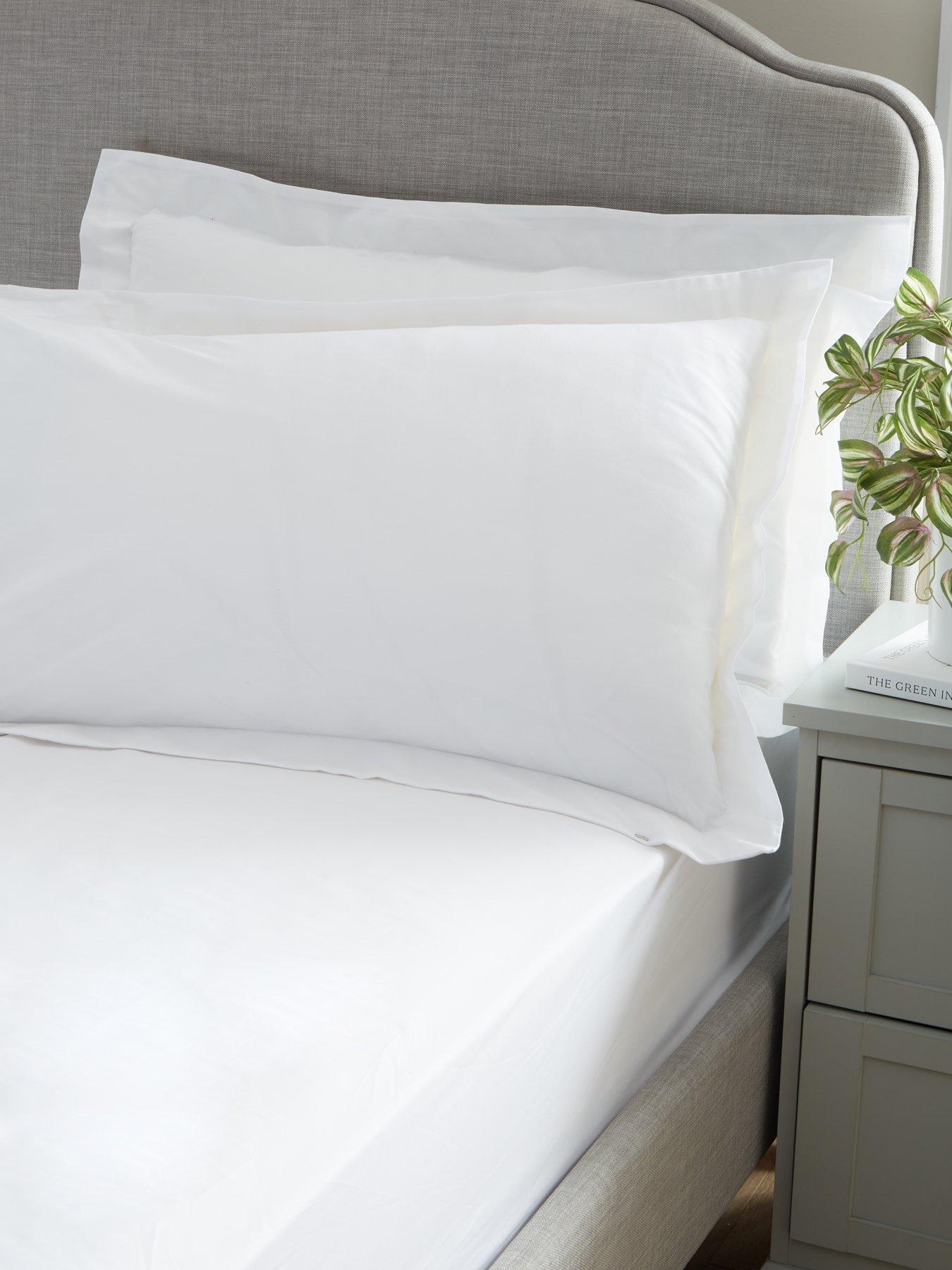 The Very Collection 100% Cotton Oxford Pillowcase Pair