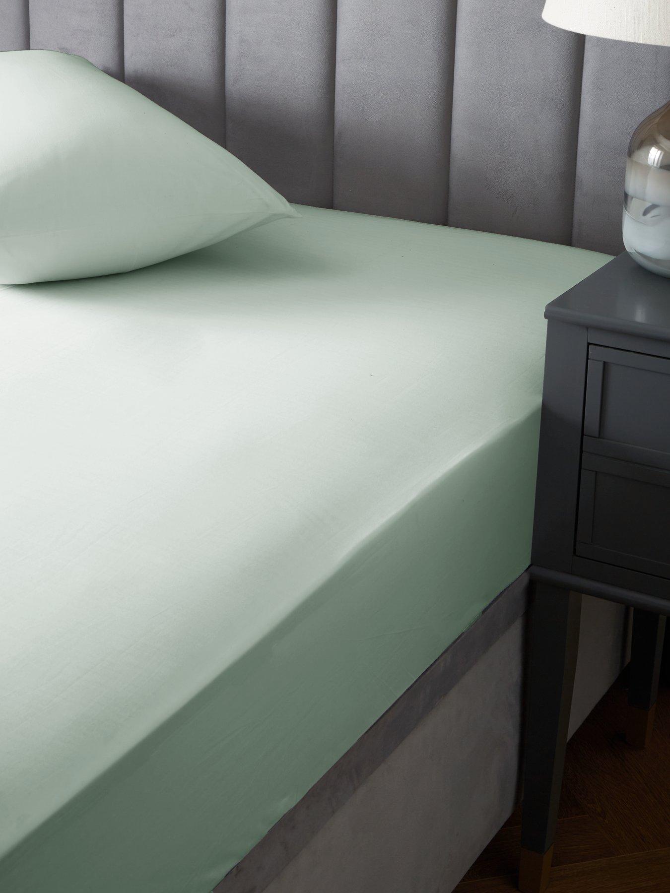 Image 1 of 3 of The Very Collection Luxury 400 Thread Count Soft Touch Cotton Sateen 32 cm Extra Deep Fitted Sheet