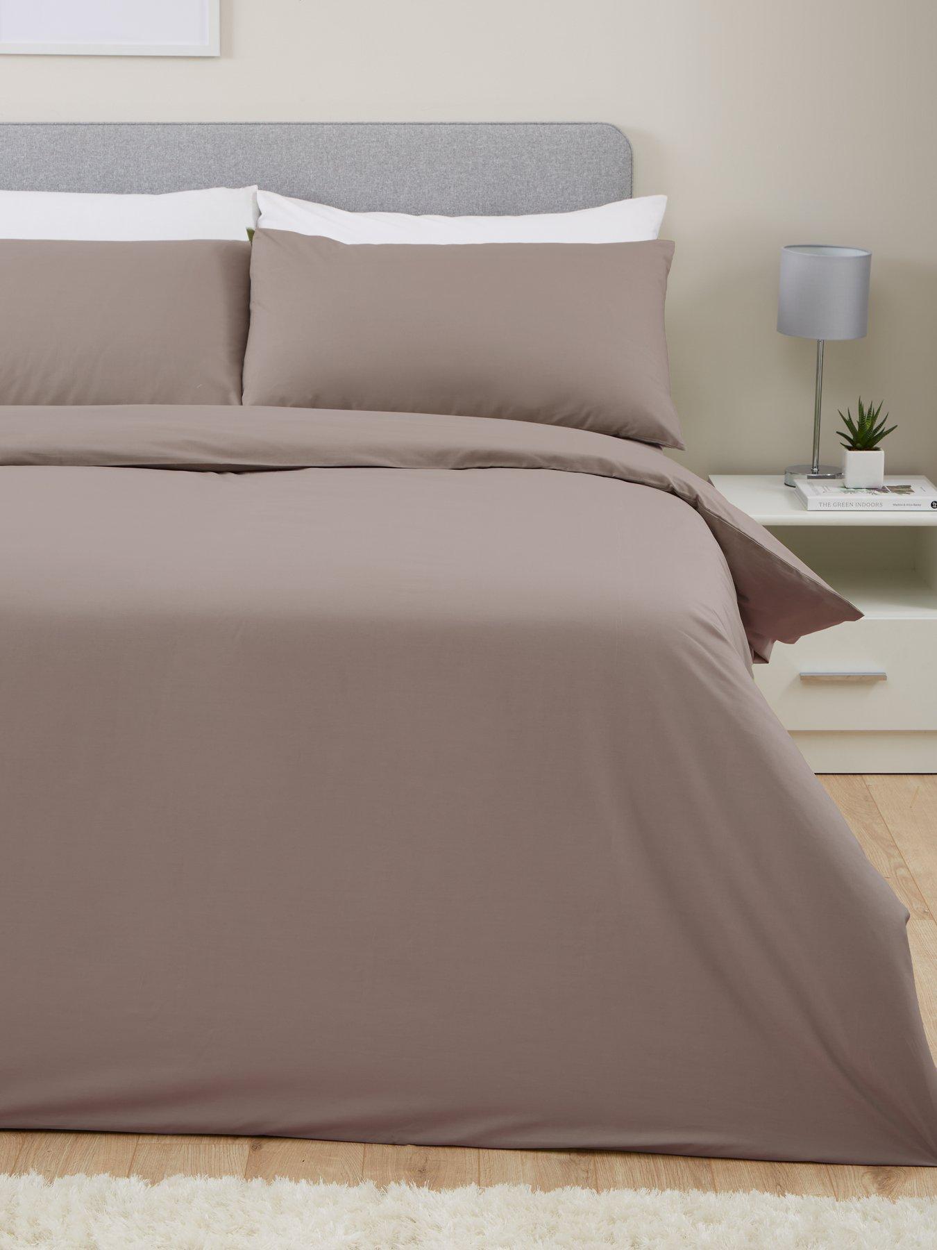 The Very Collection Non-Iron 180 Thread Count Duvet Cover Set