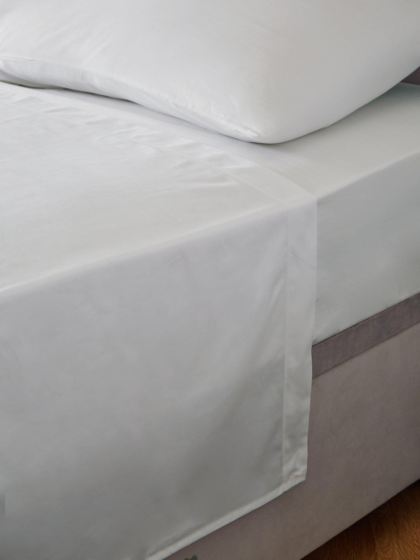 undefined Luxury 400 Thread Count Soft Touch Cotton Sateen Flat Sheet