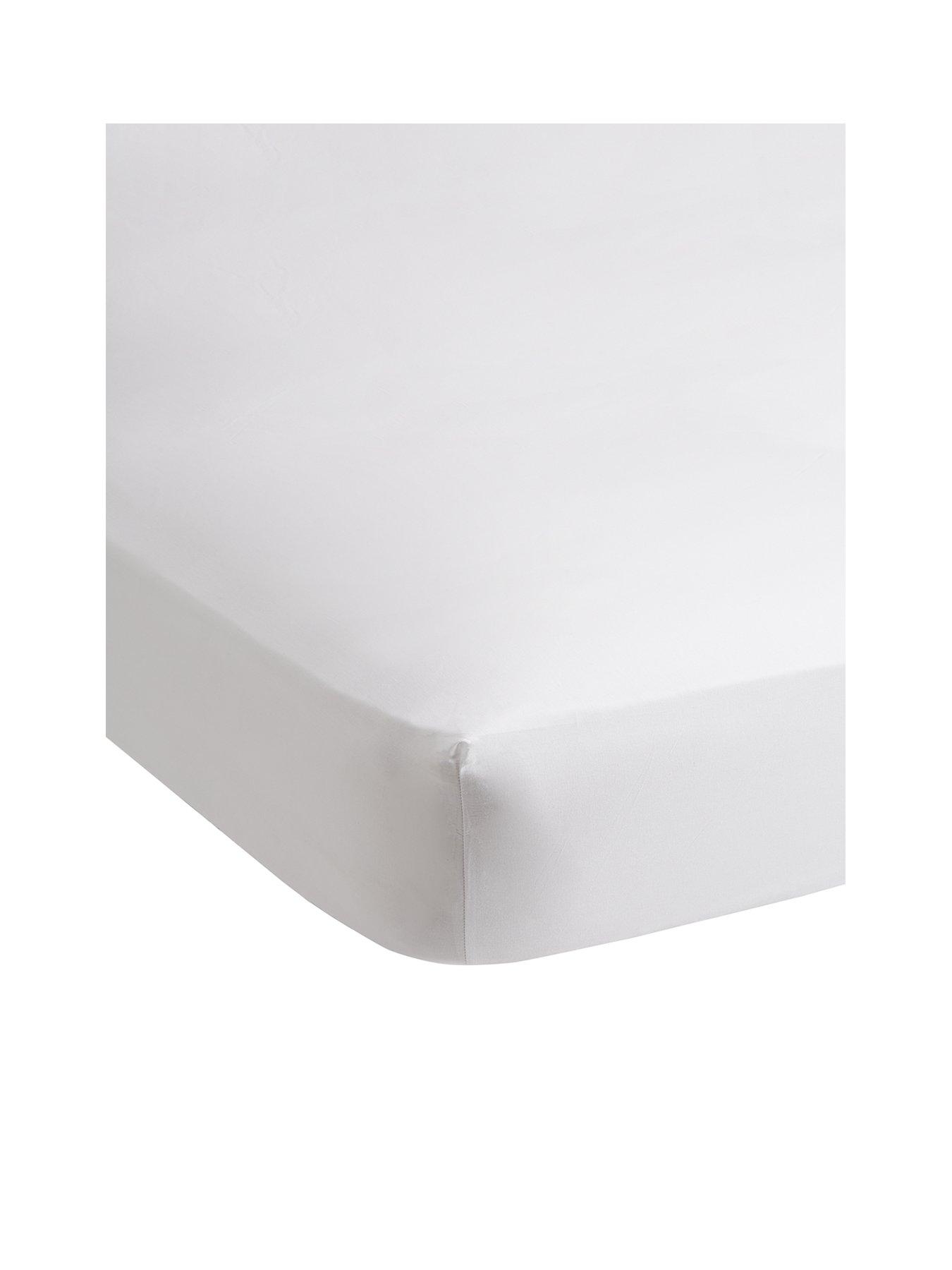 Image 2 of 4 of The Very Collection Easy Care Polycotton&nbsp;25 cm Fitted Sheet