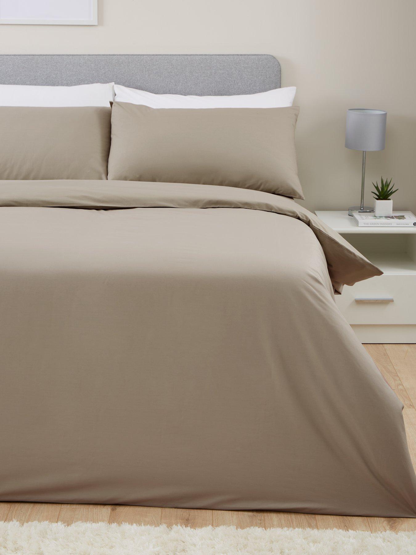 The Very Collection Non-Iron 180 Thread Count Duvet Cover Set