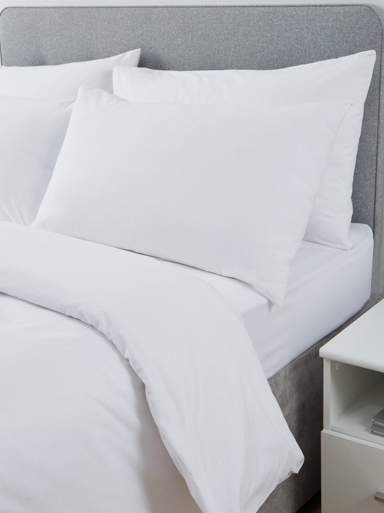 Image 3 of 4 of The Very Collection Non-Iron 180 Thread Count Duvet Cover&nbsp;Set