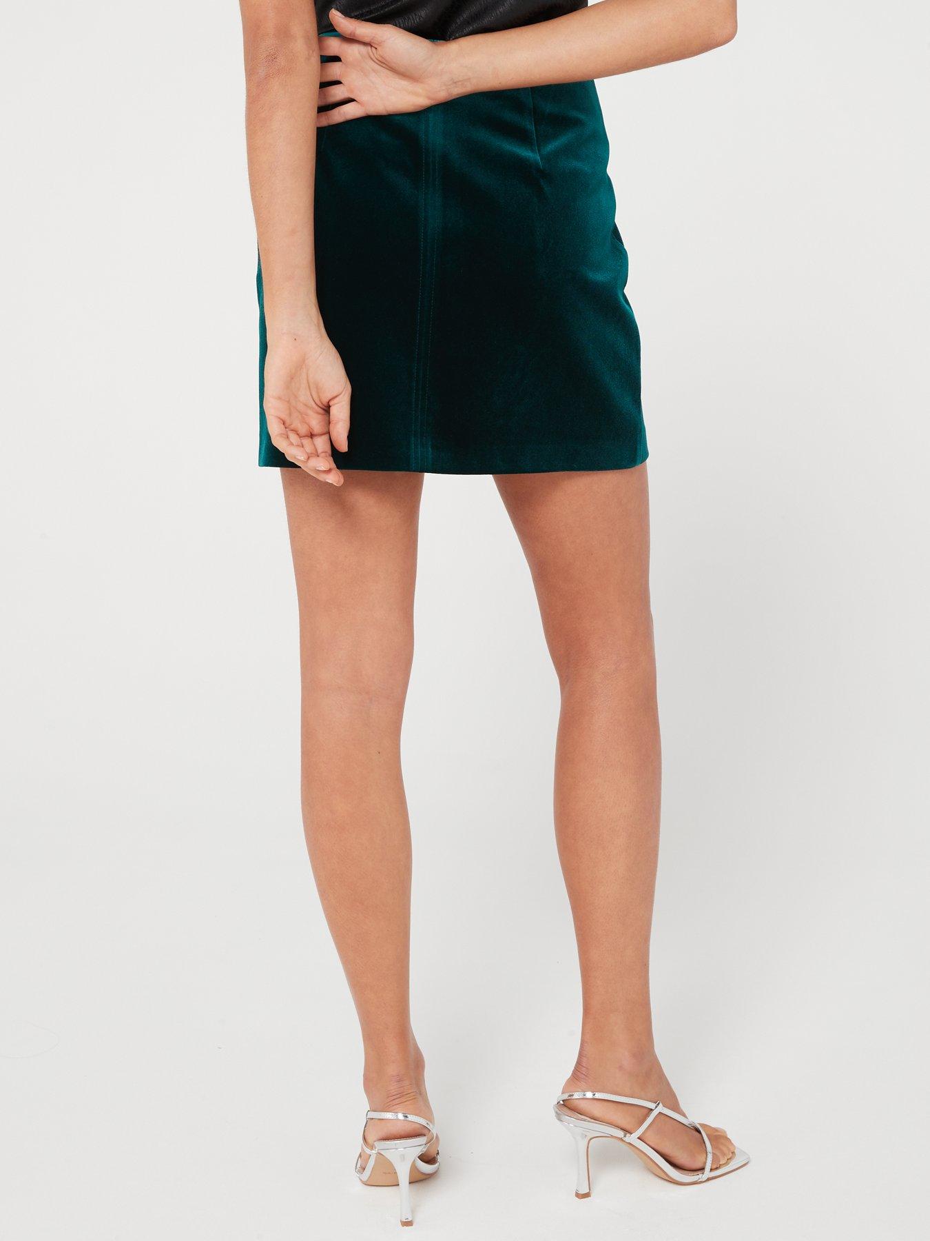 Green velvet skirt mini best sale