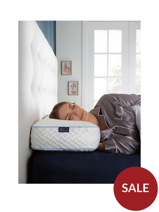 stillFront image of snuggledown-of-norway-bliss-extra-deep-cool-touch-pillow-white