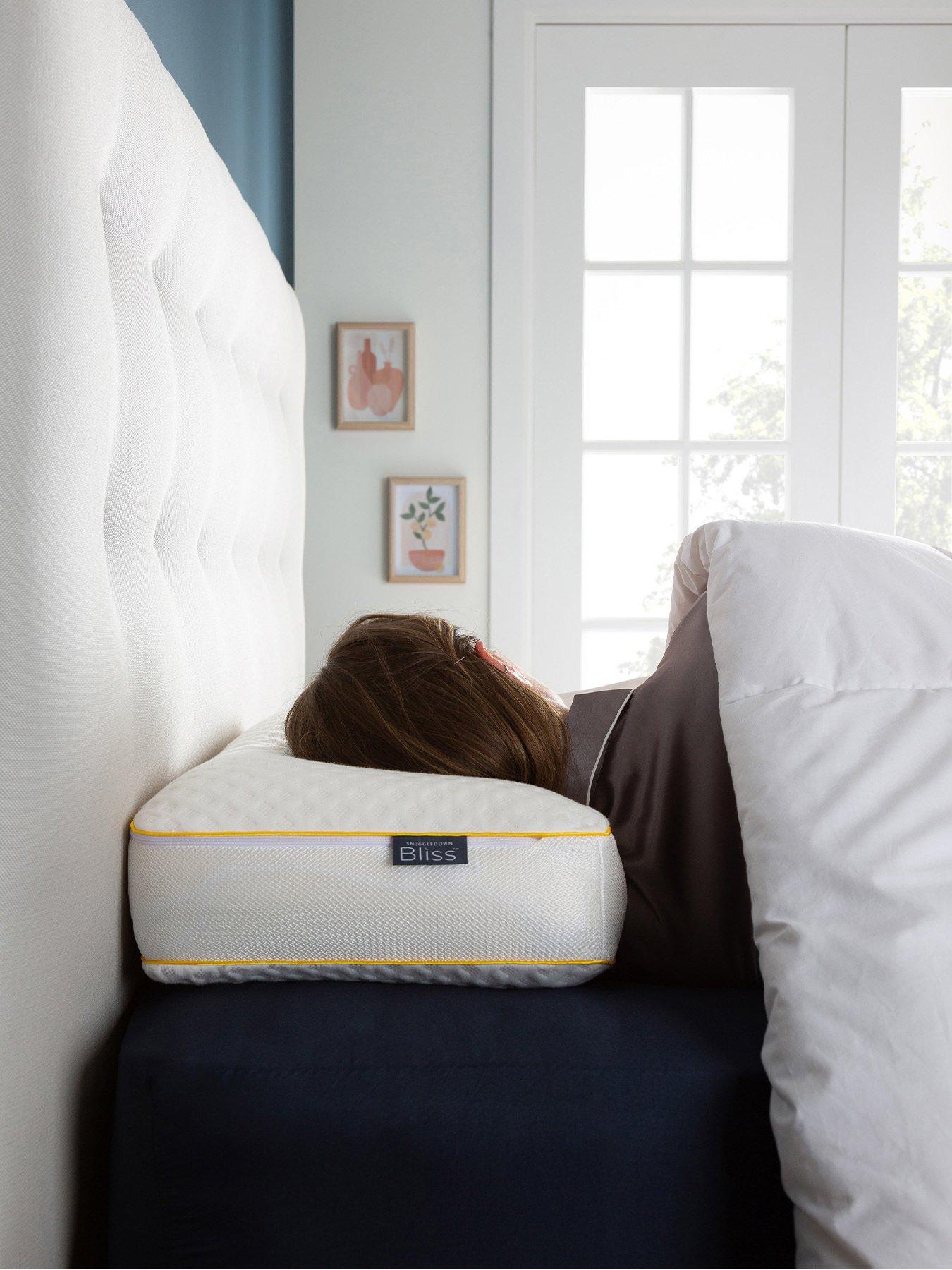 Image 7 of 7 of Snuggledown of Norway Bliss Extra Deep Breathable Firm Support Pillow