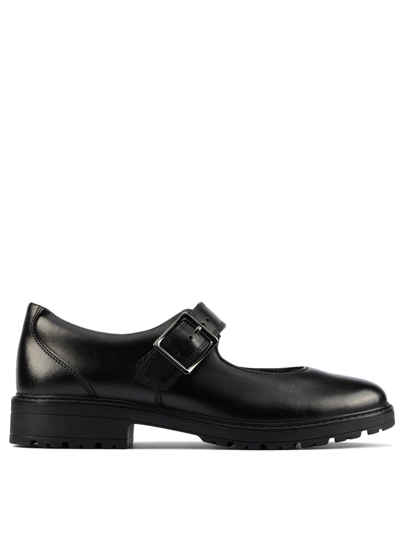 clarks-youth-loxham-walk-school-shoe