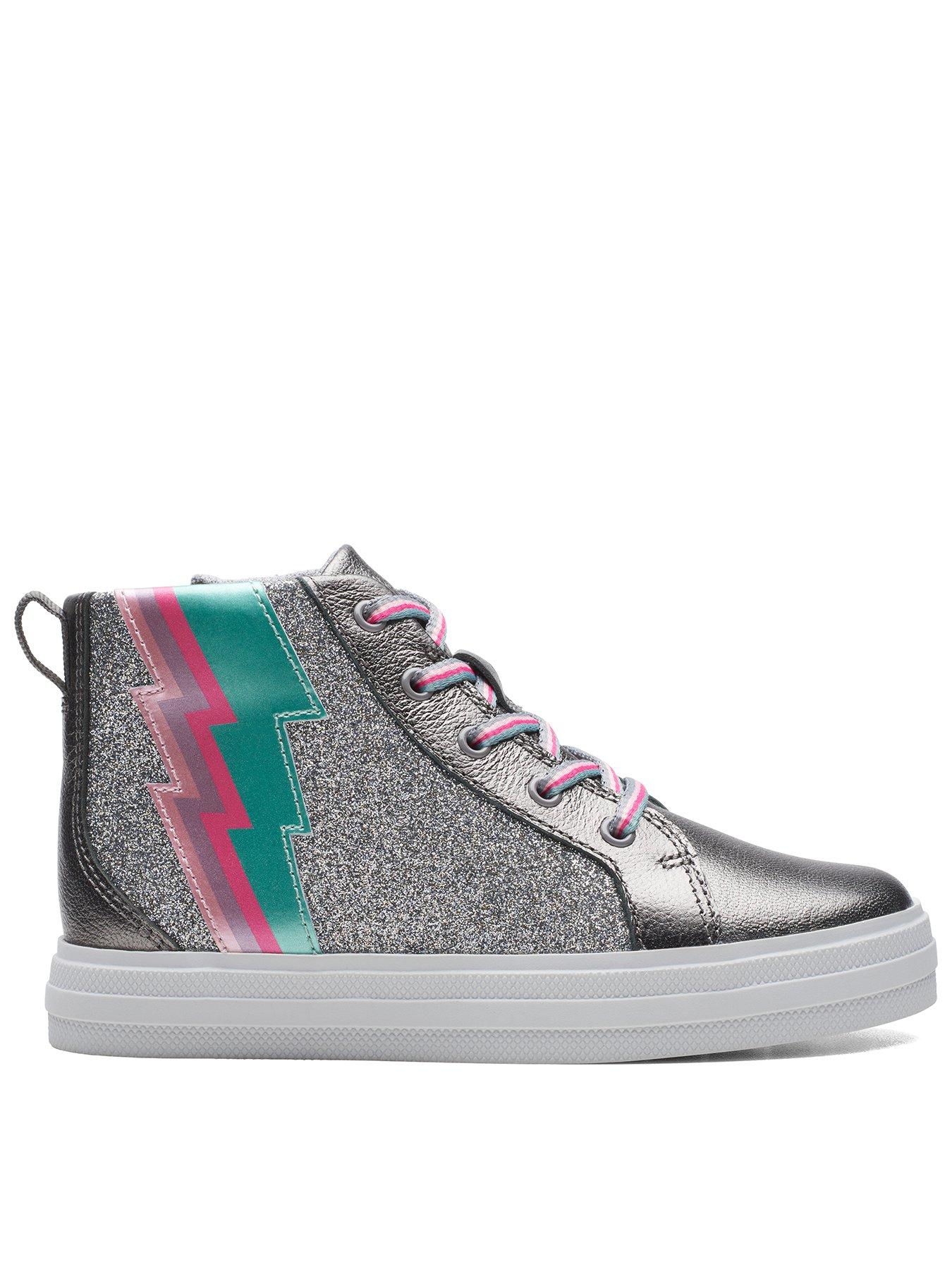 clarks-kid-nova-light-k-boots
