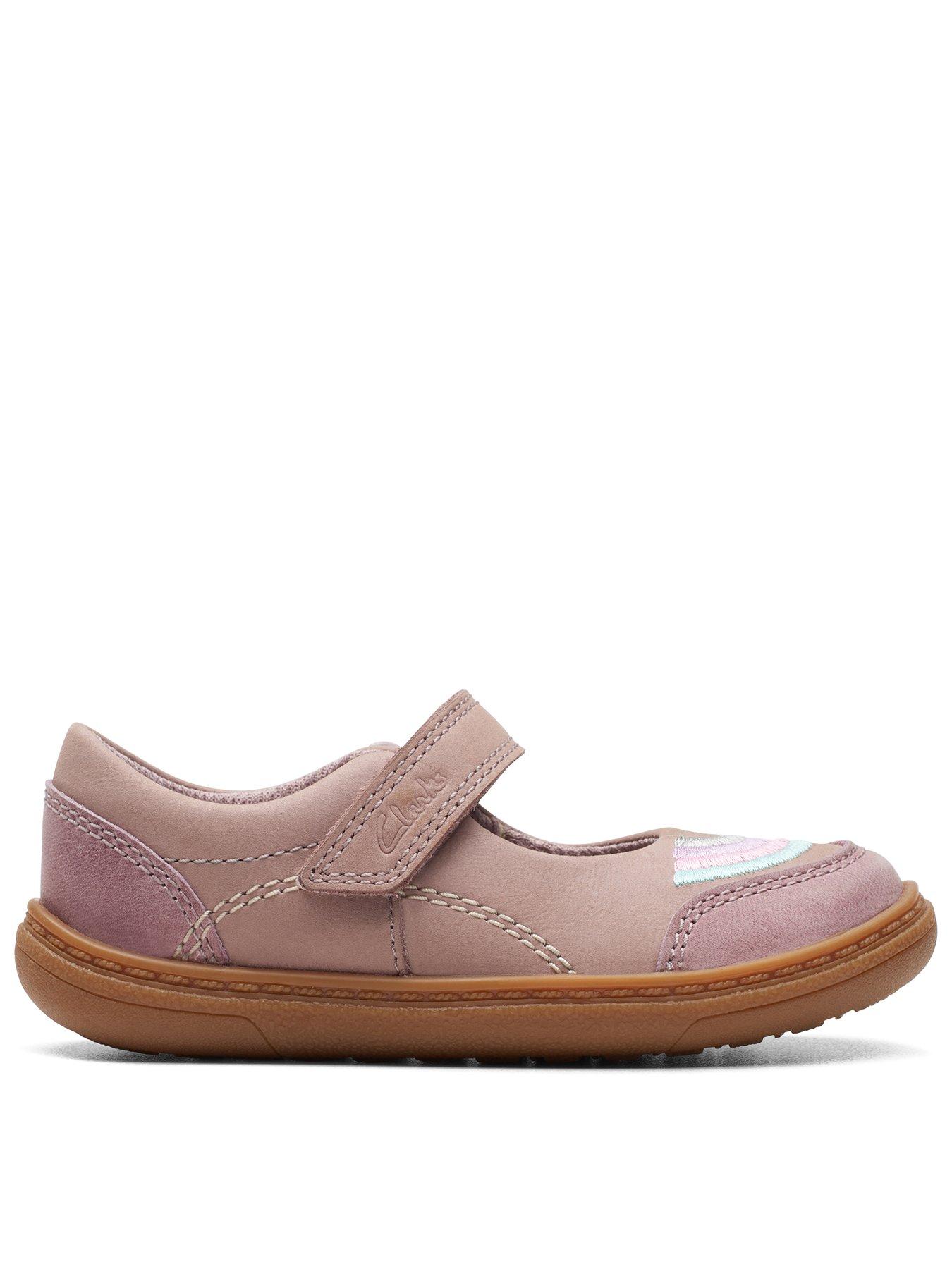 Clarks store flash sale