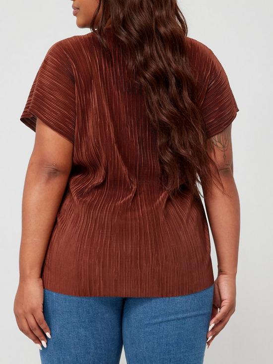 stillFront image of v-by-very-curve-plisse-batwing-top-brown