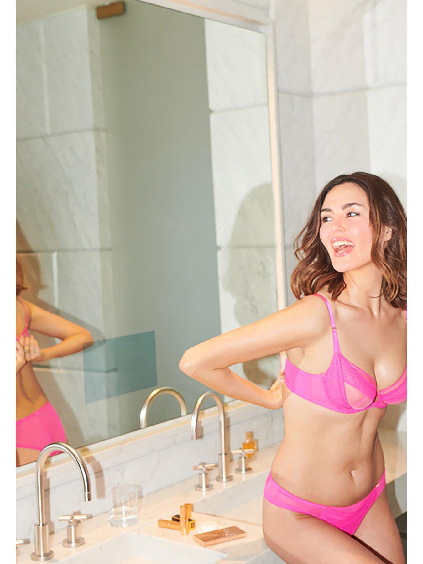 undefined Envy Non Padded Plunge Bra - Pink