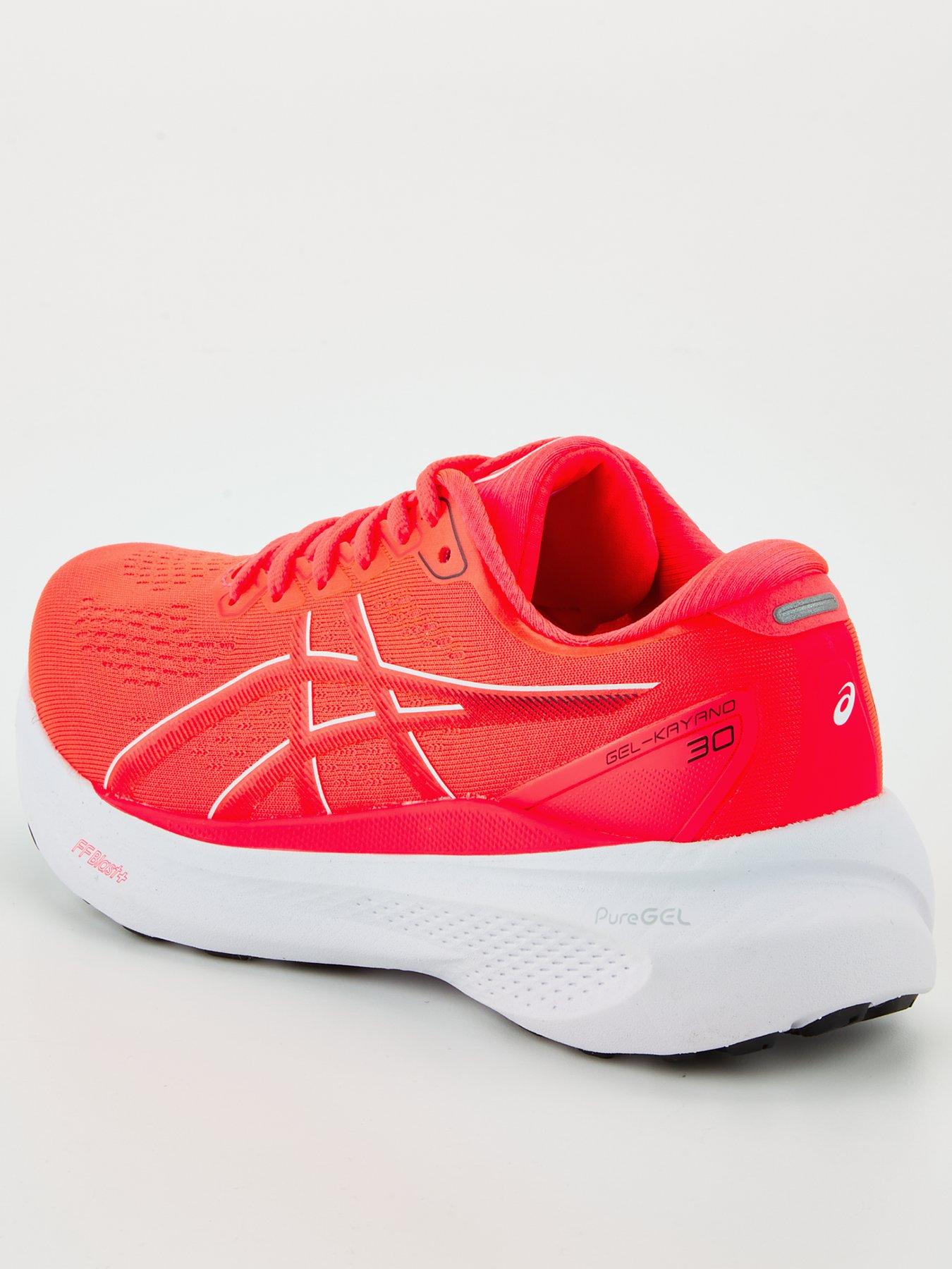 Asics store trainers red