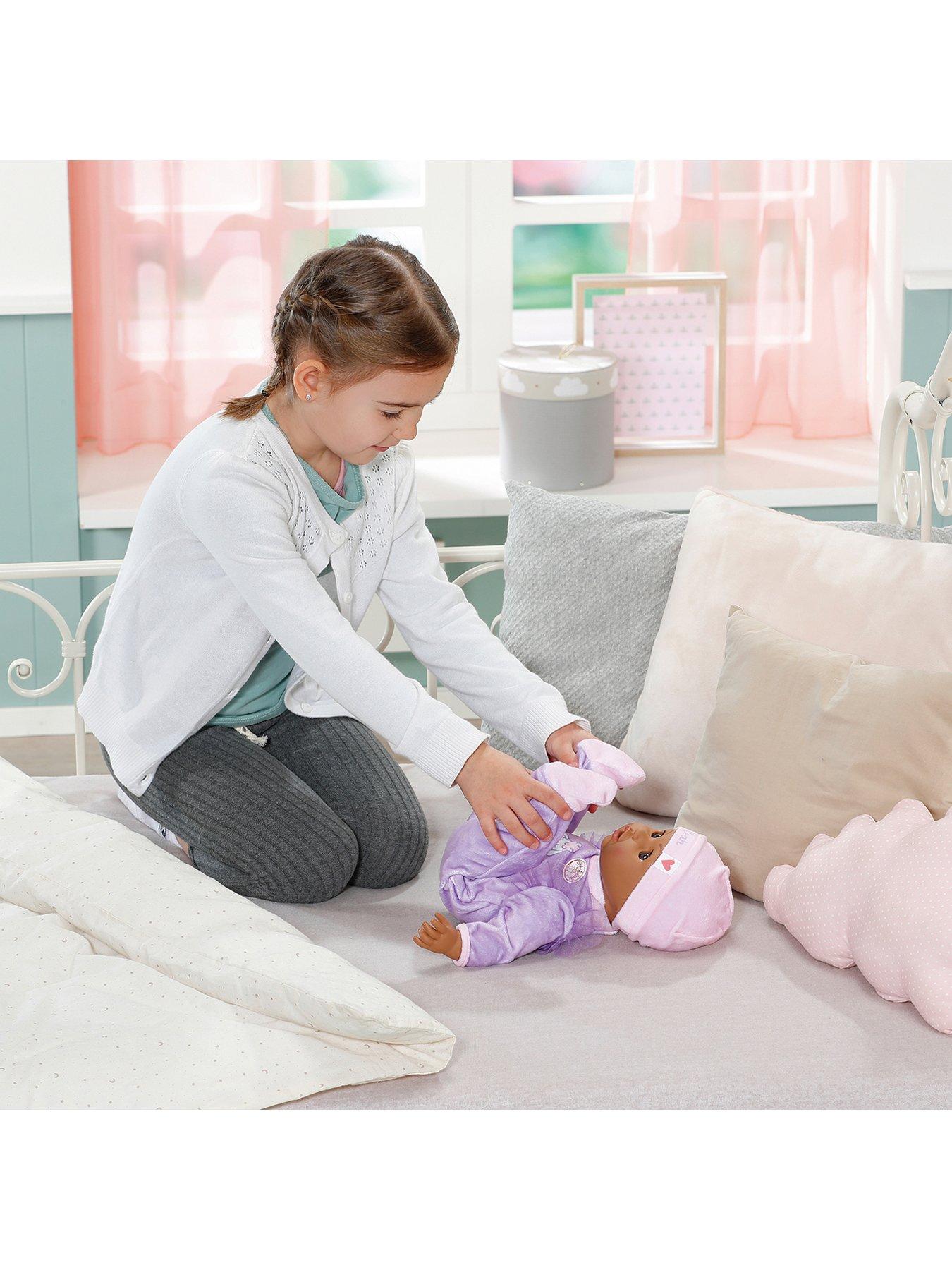 Image 4 of 8 of Baby Annabell Interactive Leah 43cm