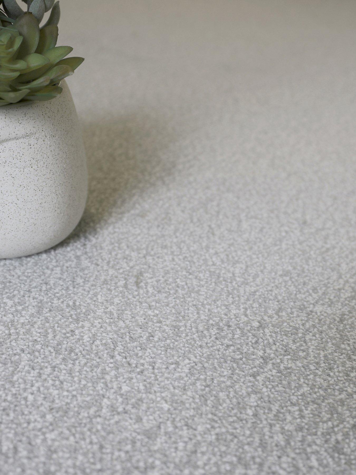 Homemaker Spirit 19 mm Carpet in Frost Silver