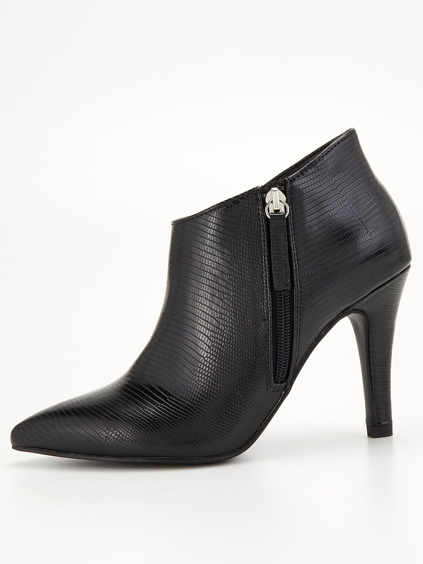 Black pointed cheap shoe boots