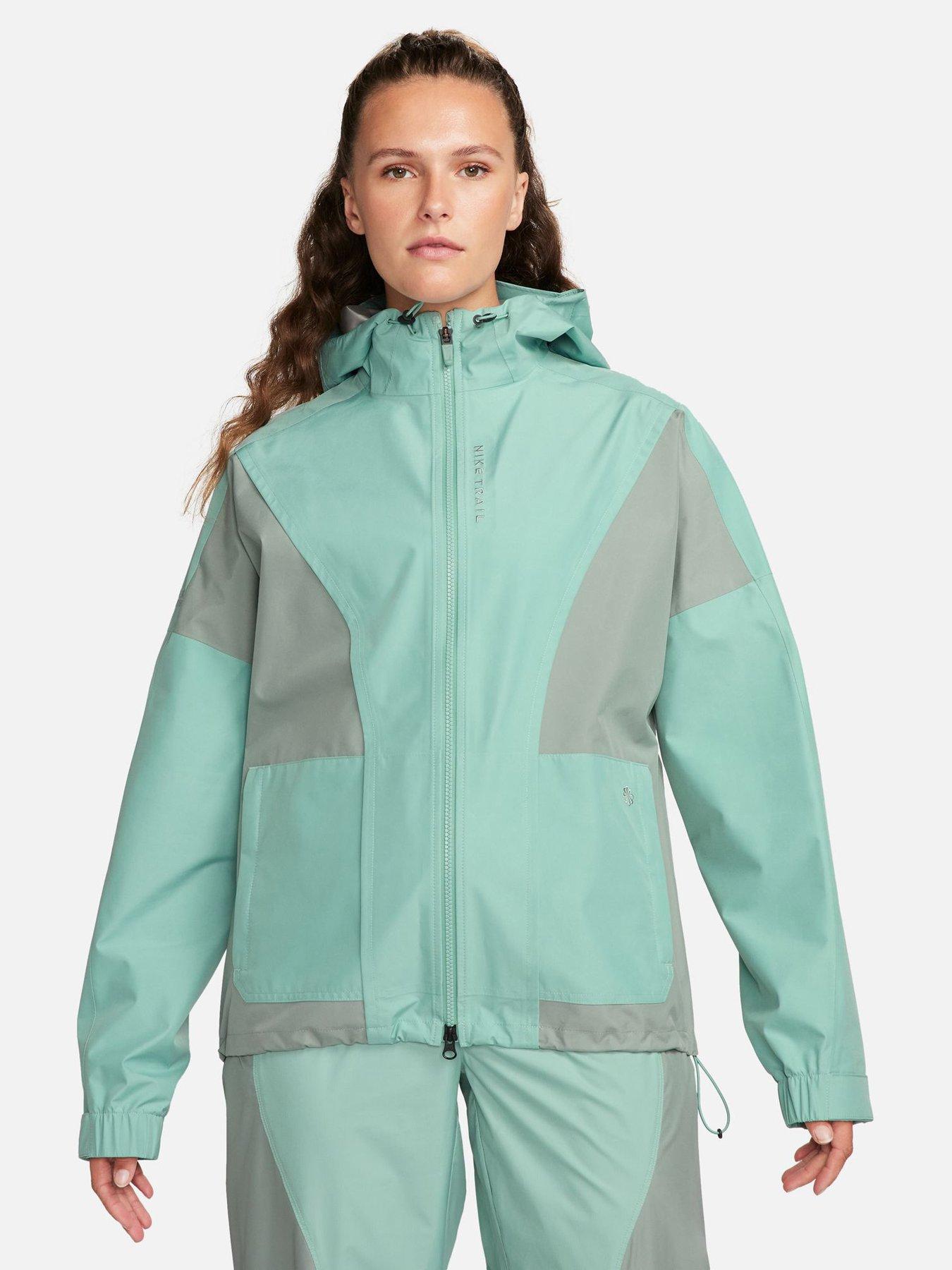 Nike jacket outlet clearance