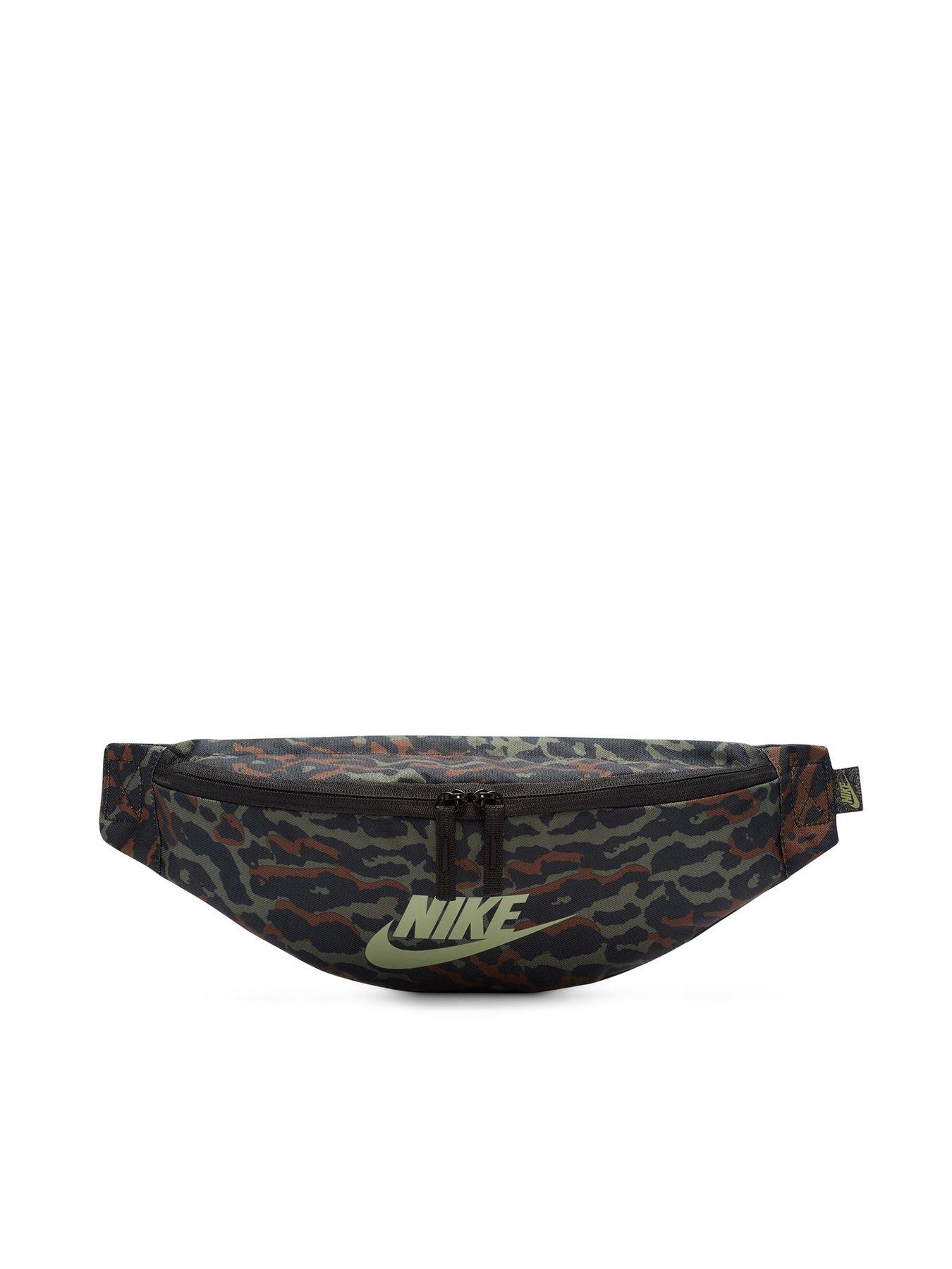 Banane discount militaire nike