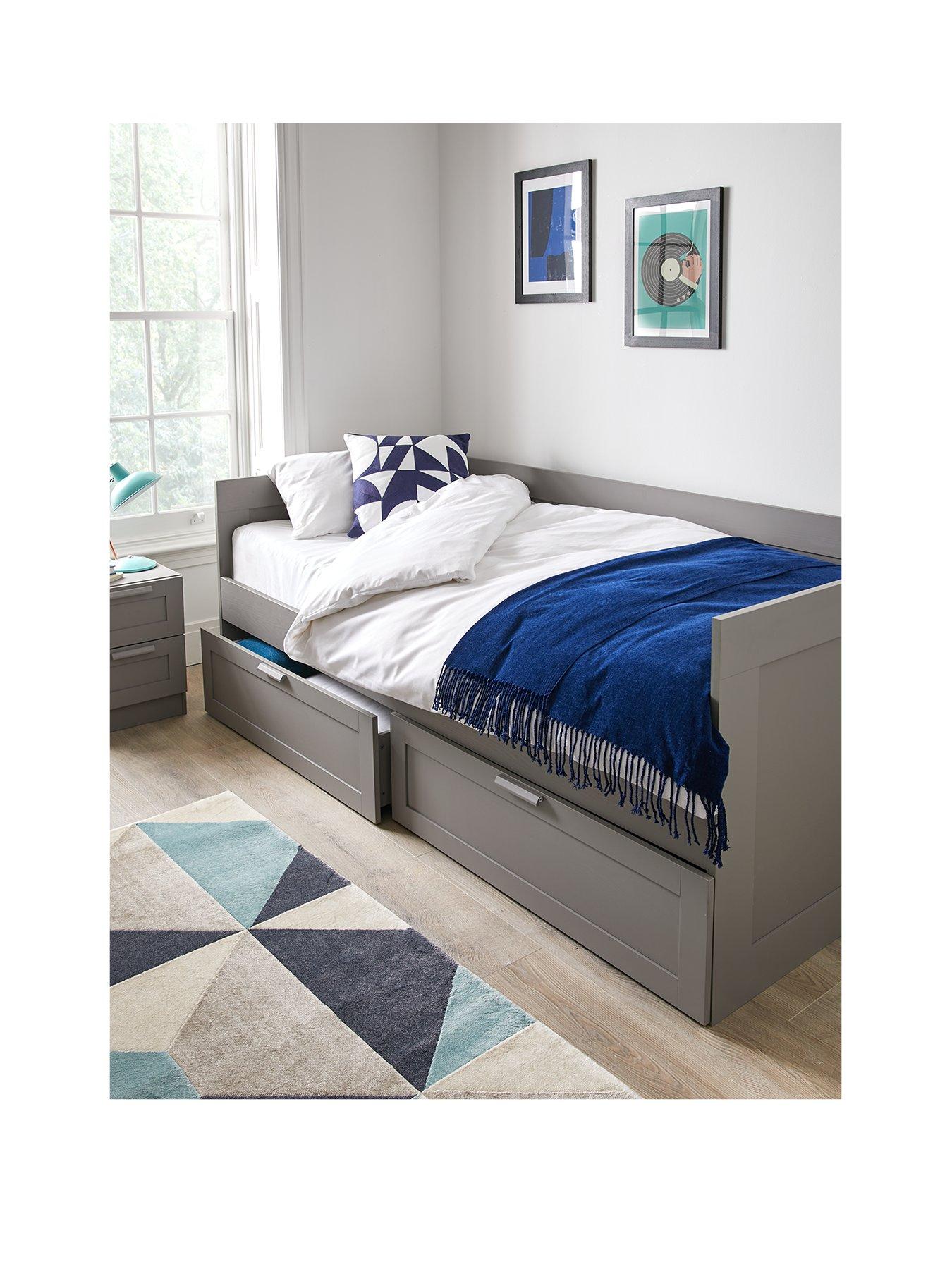 Very Home Taryn Children's Day Bed with Storage Drawers and Mattress