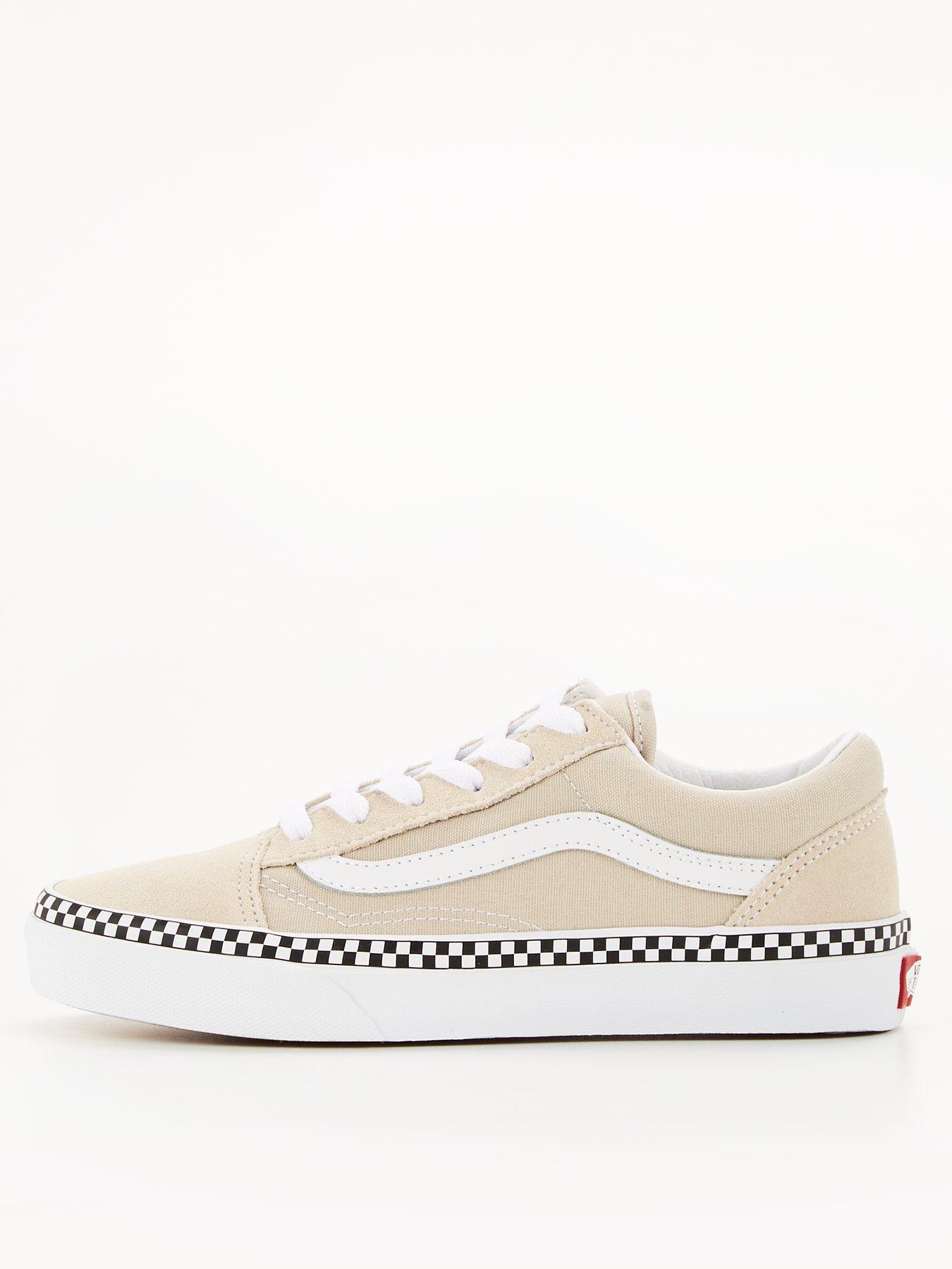 Old skool deals vans junior 5.5