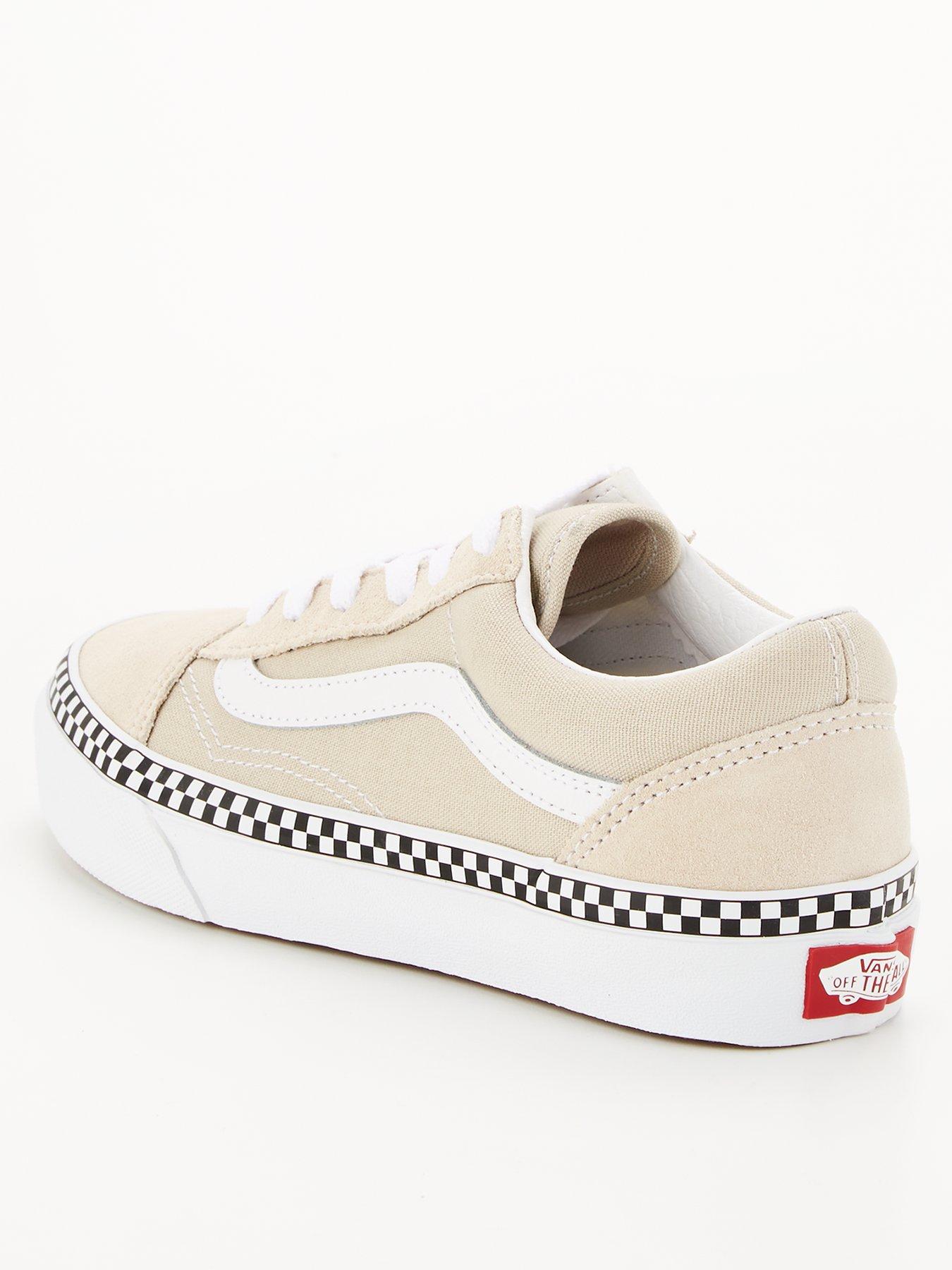 Vans old 2024 skool junior sale