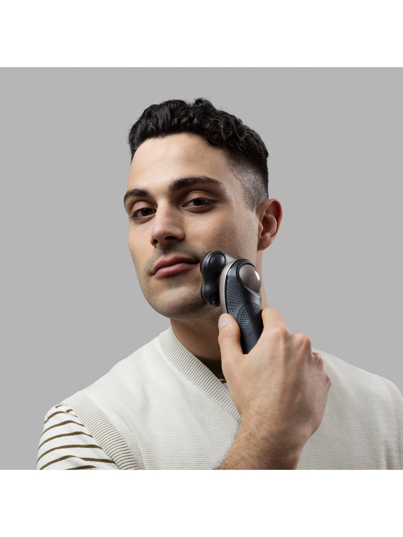  image of remington-x7-limitless-rotary-shaver