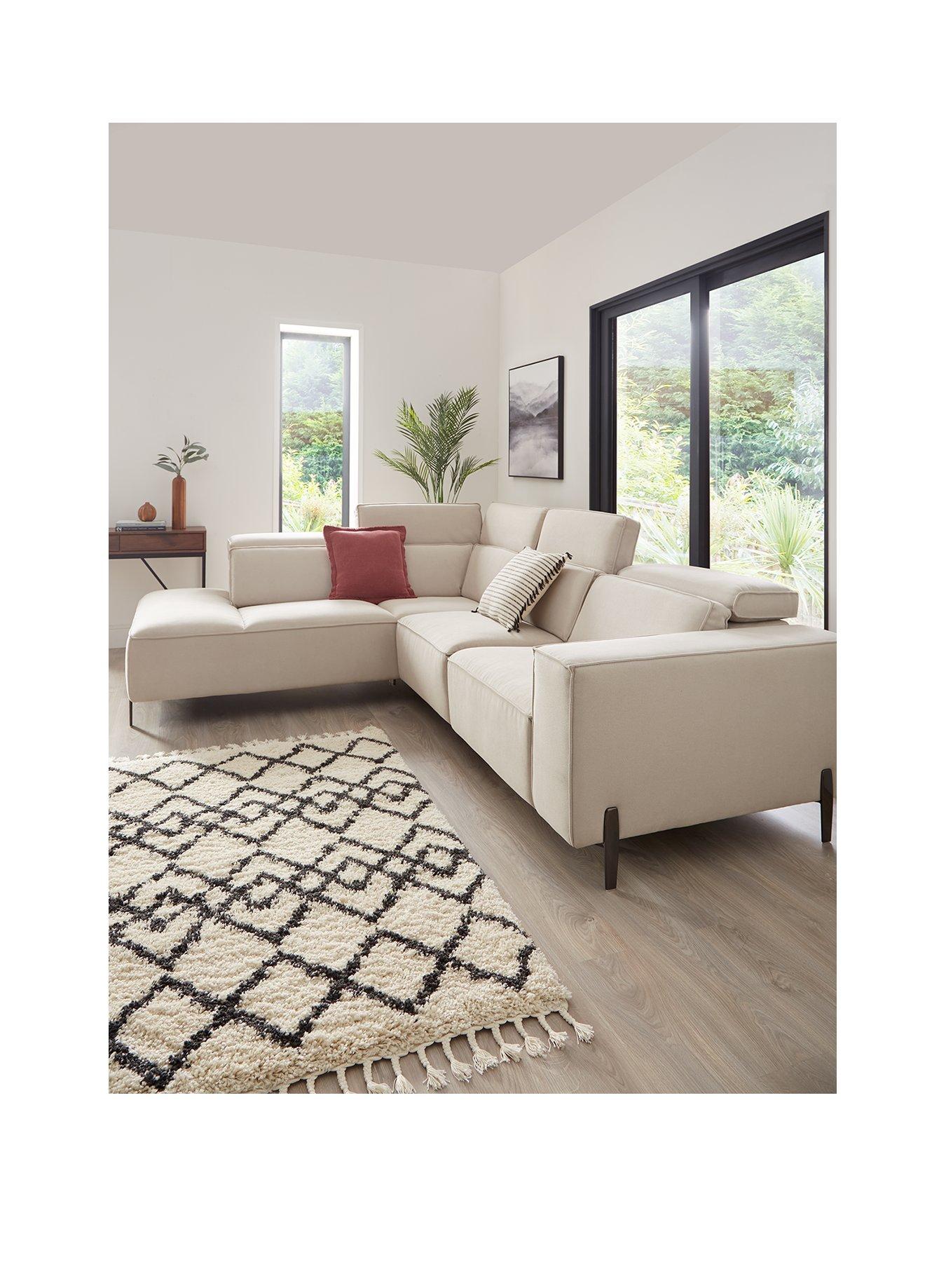 The Very Collection San Antonio Power Recliner Left Hand Corner Group with Charging Ports