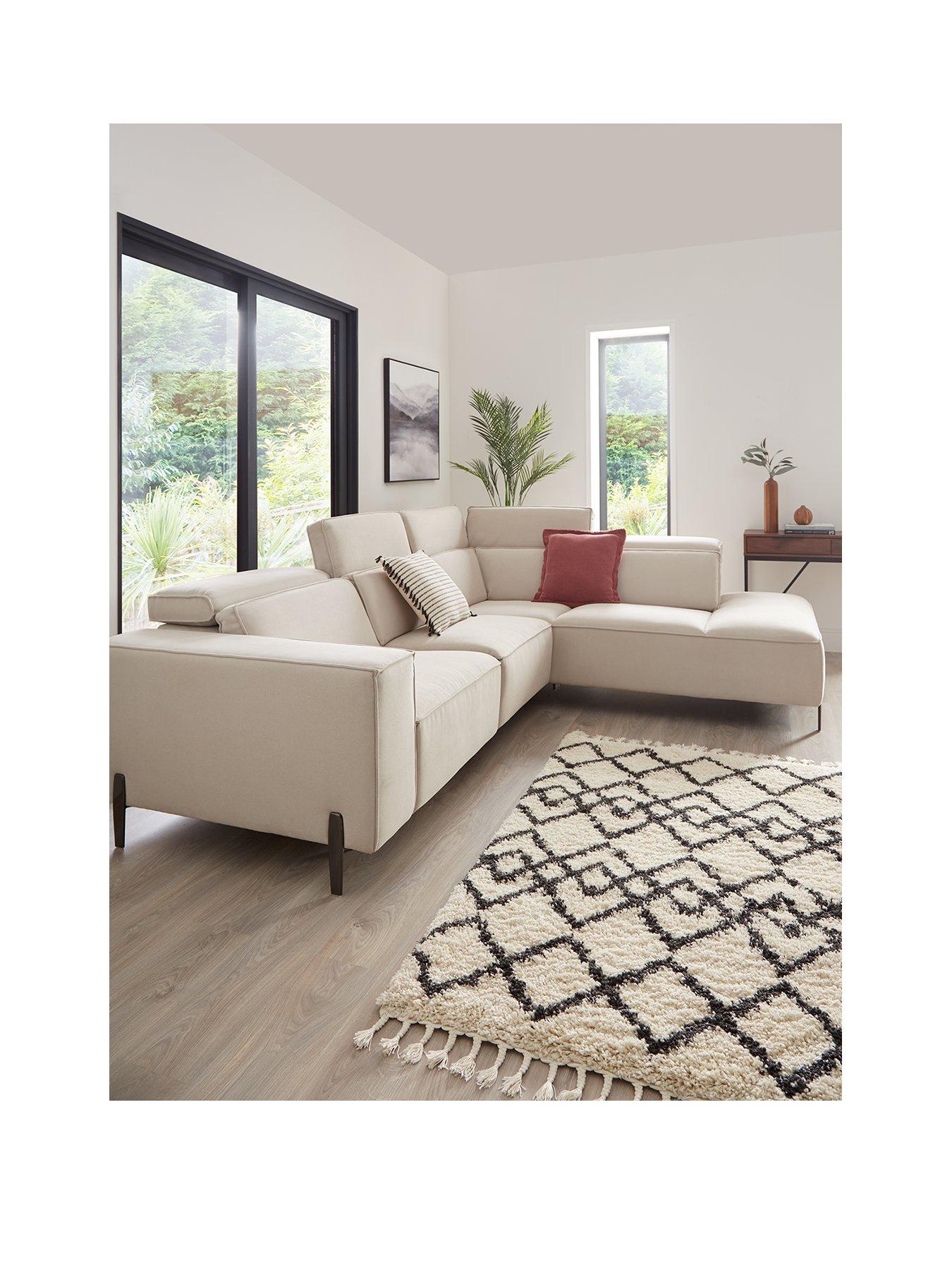 The Very Collection San Antonio Power Recliner Right Hand Corner Group with Charging Ports