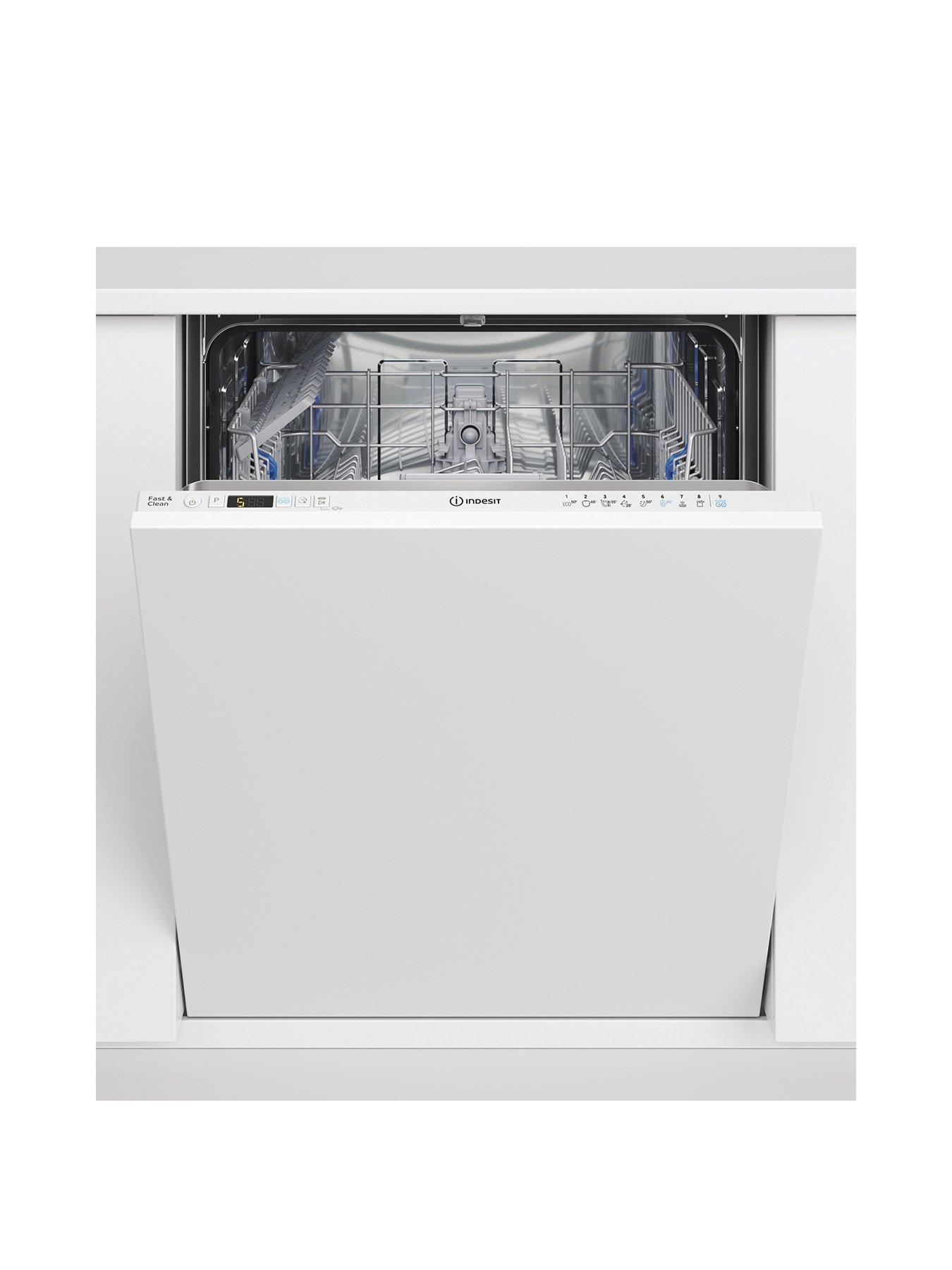 Indesit D2IHD526UK Fullsize 14 Place Setting Integrated Dishwasher