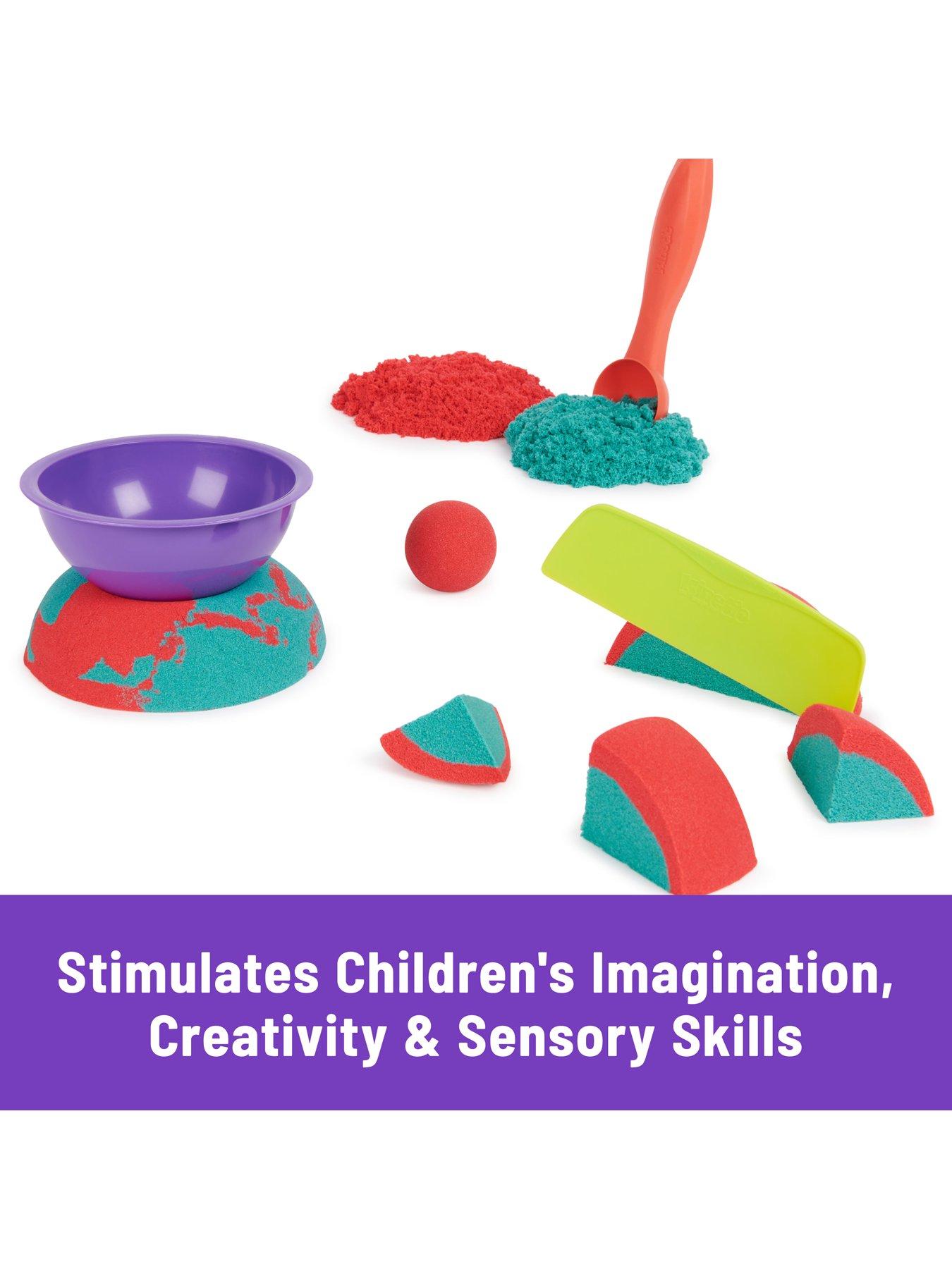 Image 5 of 7 of Kinetic Sand : Mould and Flow